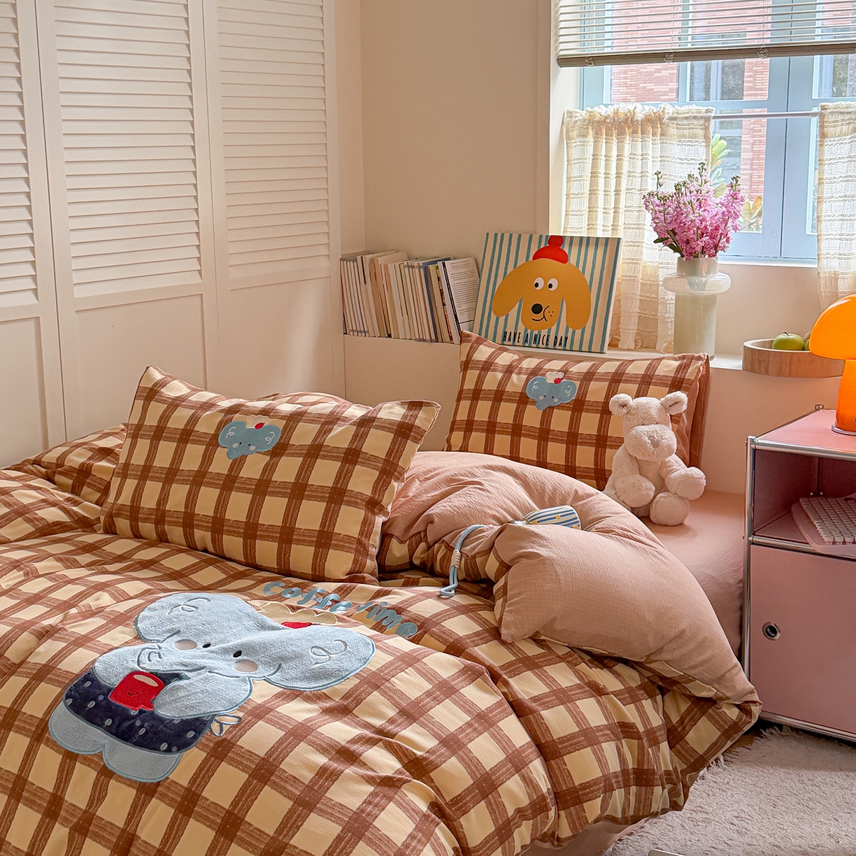 91家纺网 家纺一手货源 找家纺 （总）美乐迪家纺 2026新款贴布绣云感双层纱四件套