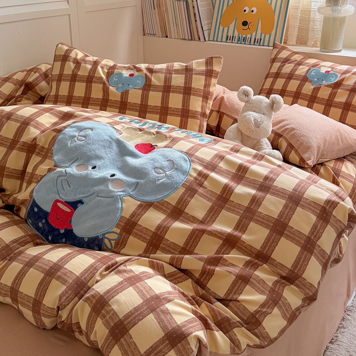 91家纺网 家纺一手货源 找家纺 （总）美乐迪家纺 2026新款贴布绣云感双层纱四件套