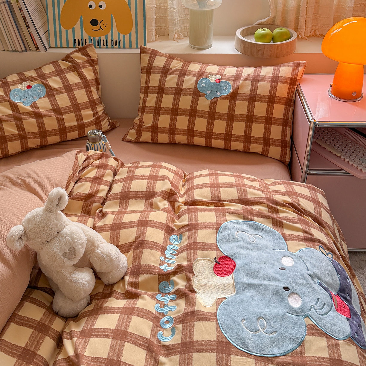 91家纺网 家纺一手货源 找家纺 （总）美乐迪家纺 2026新款贴布绣云感双层纱四件套