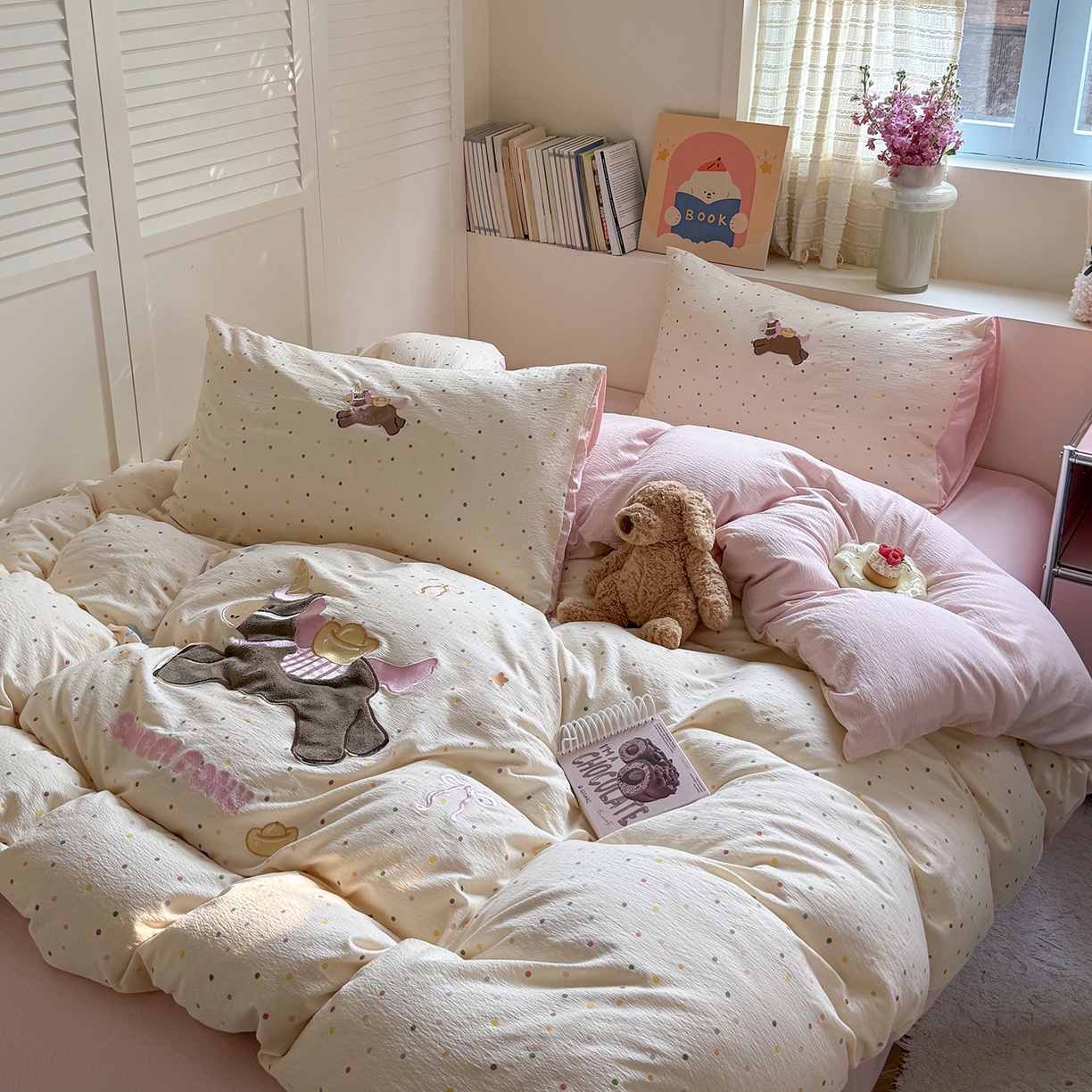 91家纺网 家纺一手货源 找家纺 美乐迪家纺 2026新款贴布绣云感双层纱四件套 可爱小马