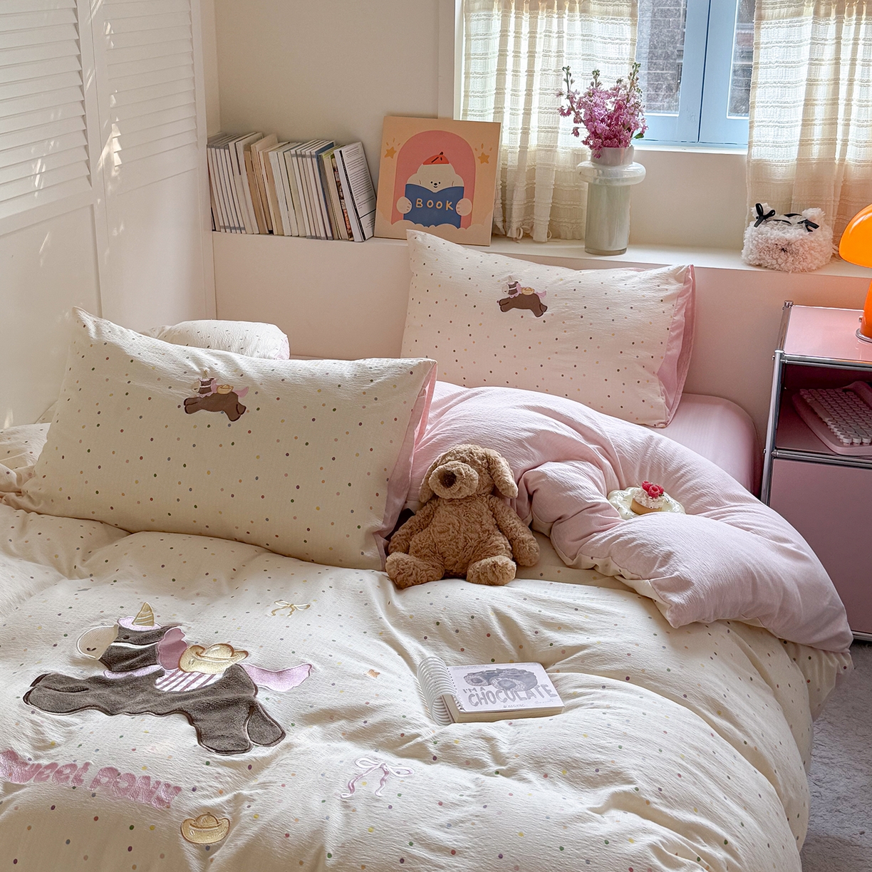 91家纺网 家纺一手货源 找家纺 美乐迪家纺 2026新款贴布绣云感双层纱四件套 可爱小马