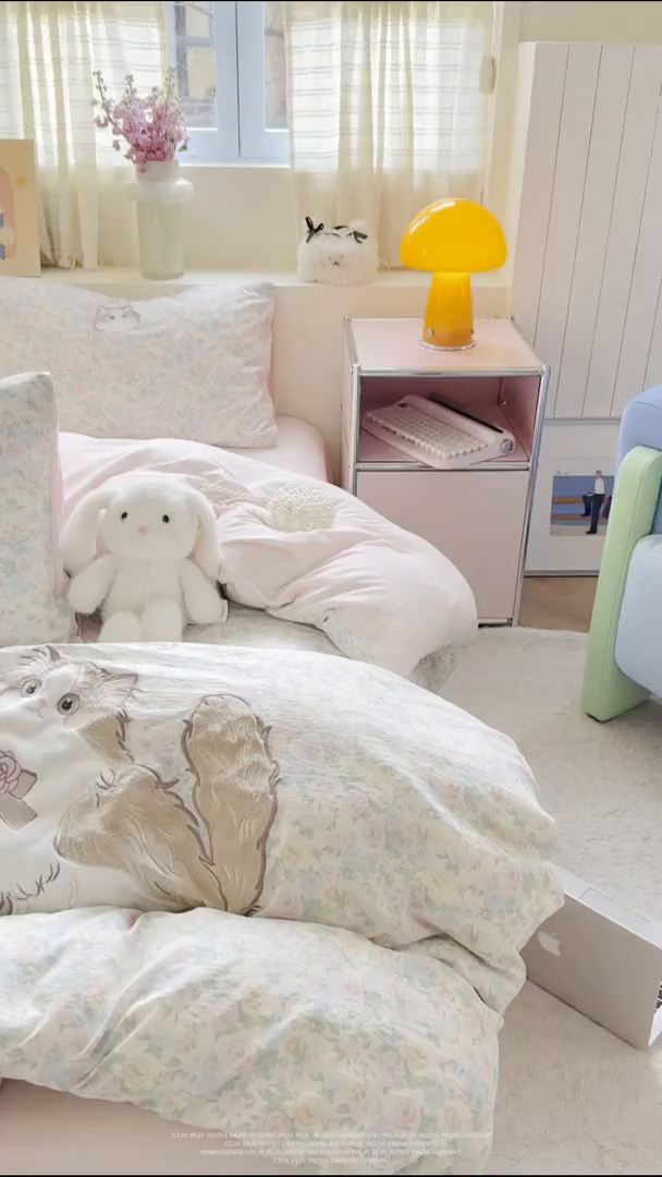 91家纺网 家纺一手货源 找家纺 美乐迪家纺 2026新款贴布绣云感双层纱四件套 布偶猫