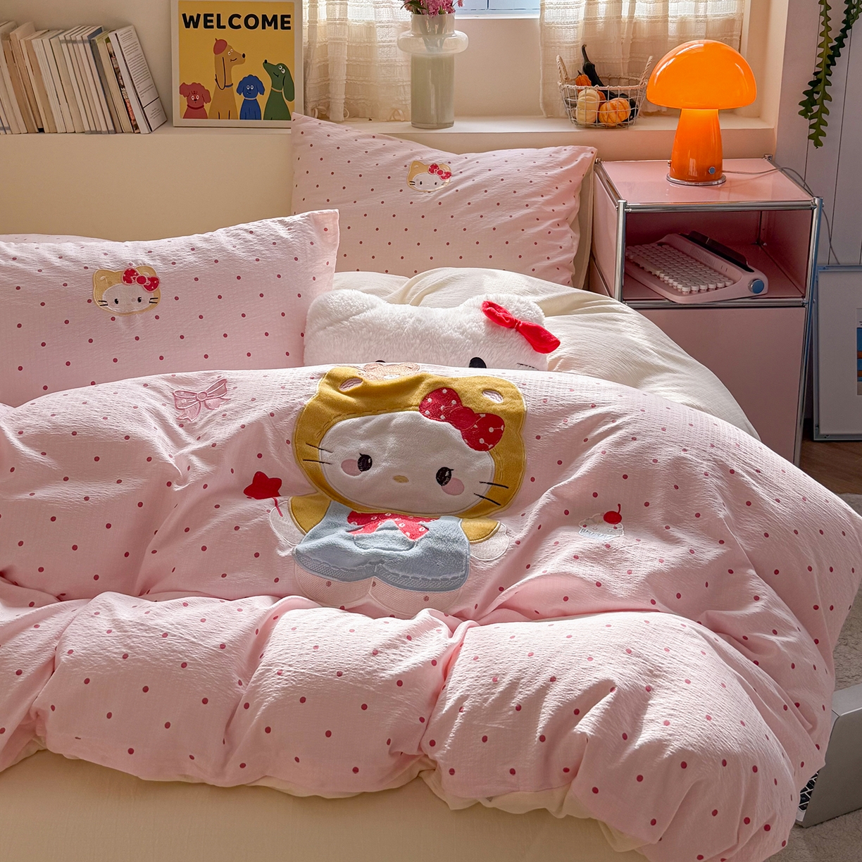 91家纺网 家纺一手货源 找家纺 美乐迪家纺 2026新款贴布绣云感双层纱四件套 头套小猫