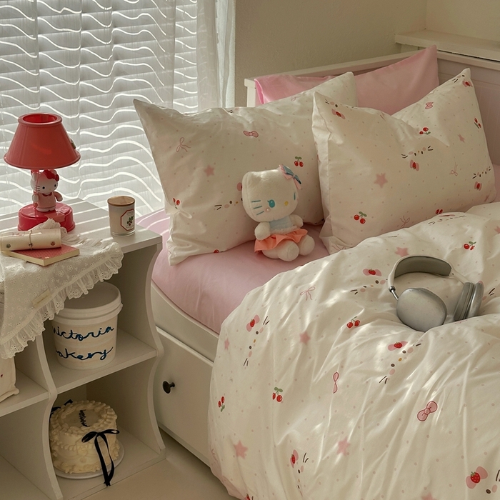 91家纺网 家纺一手货源 找家纺 2026纯棉小清新ins风四件套可爱卡通被套纯色床单1.8床笠加大被套学生宿舍三件套 糖果猫咪-芭蕾粉