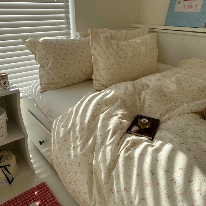 91家纺网 家纺一手货源 找家纺 2026纯棉小清新ins风四件套可爱卡通被套纯色床单1.8床笠加大被套学生宿舍三件套 樱桃小丸子-奶白