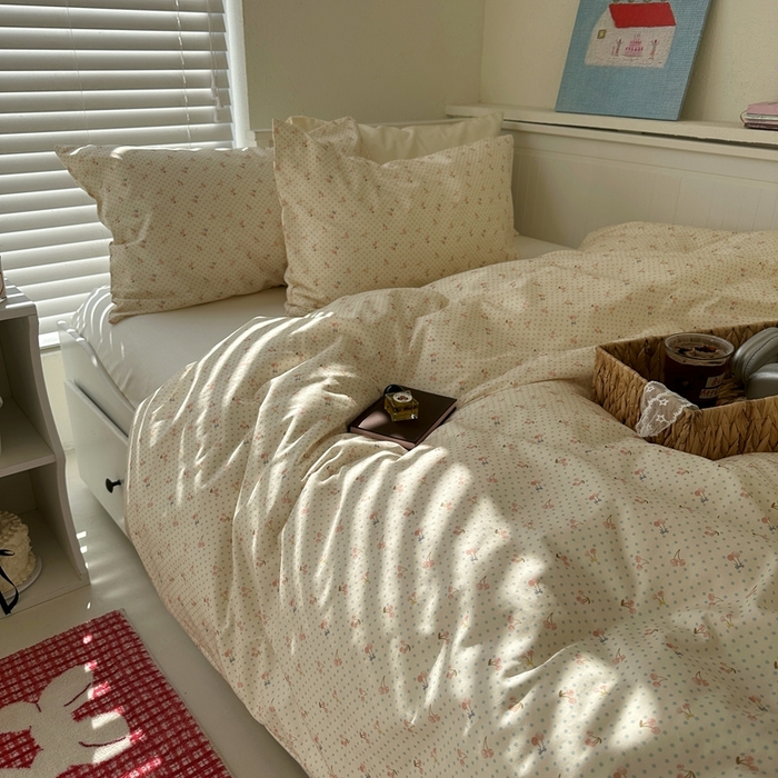 91家纺网 家纺一手货源 找家纺 2026纯棉小清新ins风四件套可爱卡通被套纯色床单1.8床笠加大被套学生宿舍三件套 樱桃小丸子-奶白