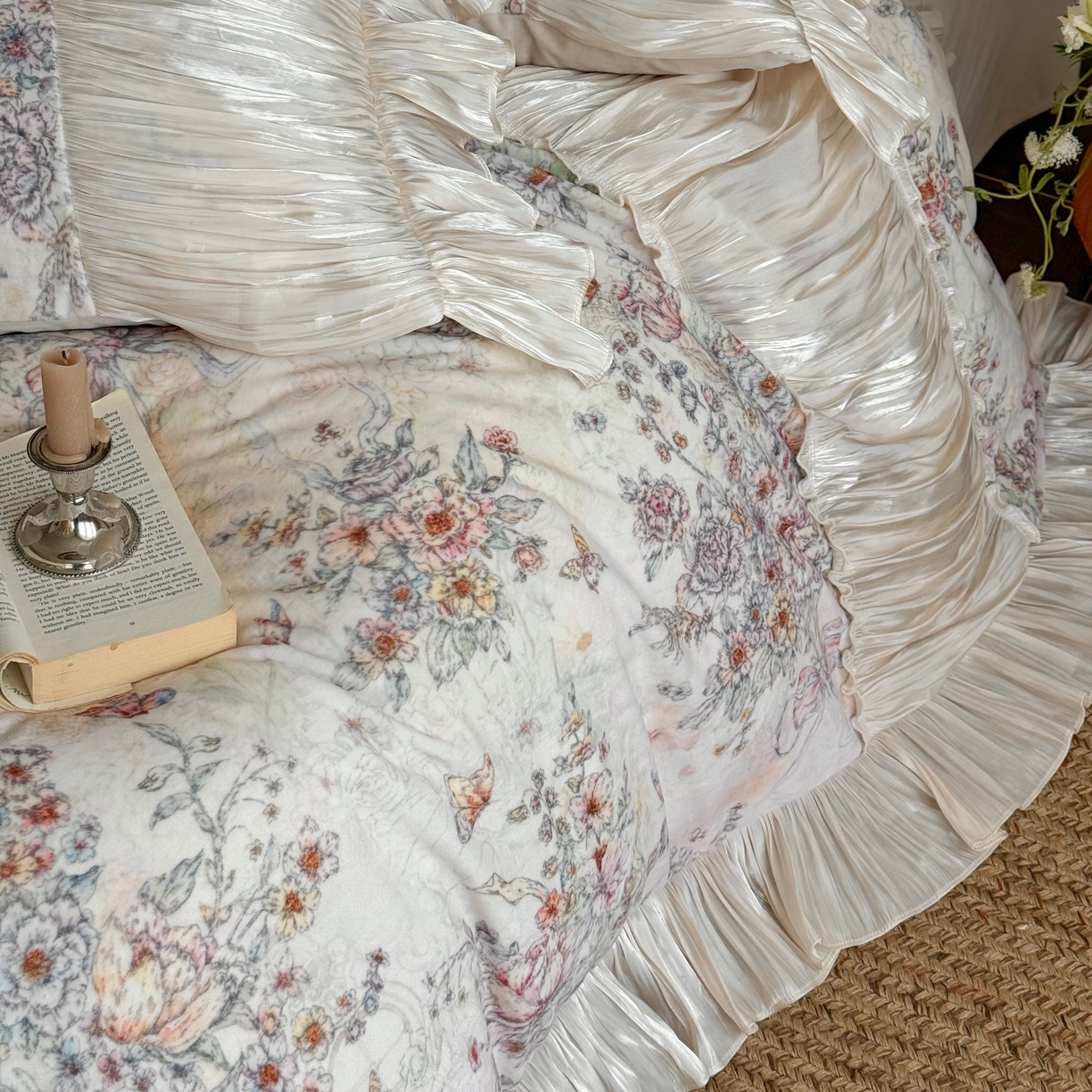 91家纺网 家纺一手货源 找家纺 （总）佳汐蓝家纺 2026新款牛奶绒印花流光纱四件套-香奈（券后不低于328元）