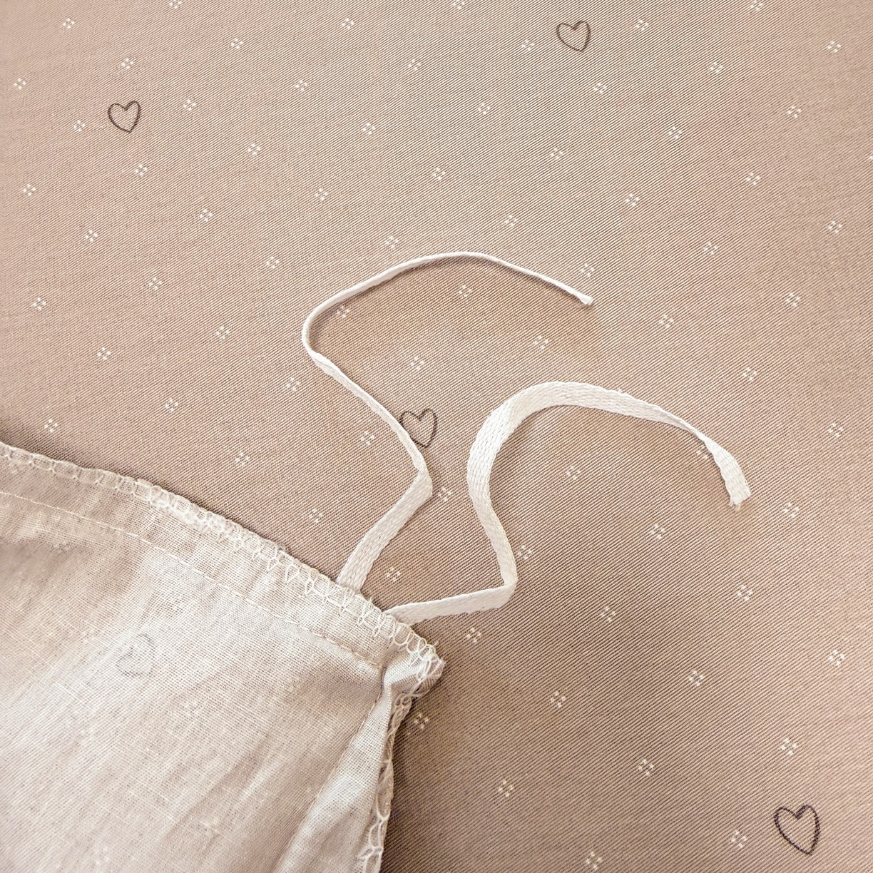 91家纺网 家纺一手货源 找家纺 呗旺鹿 2026新款全棉纯棉40支13070卡通印花四件套 果子象