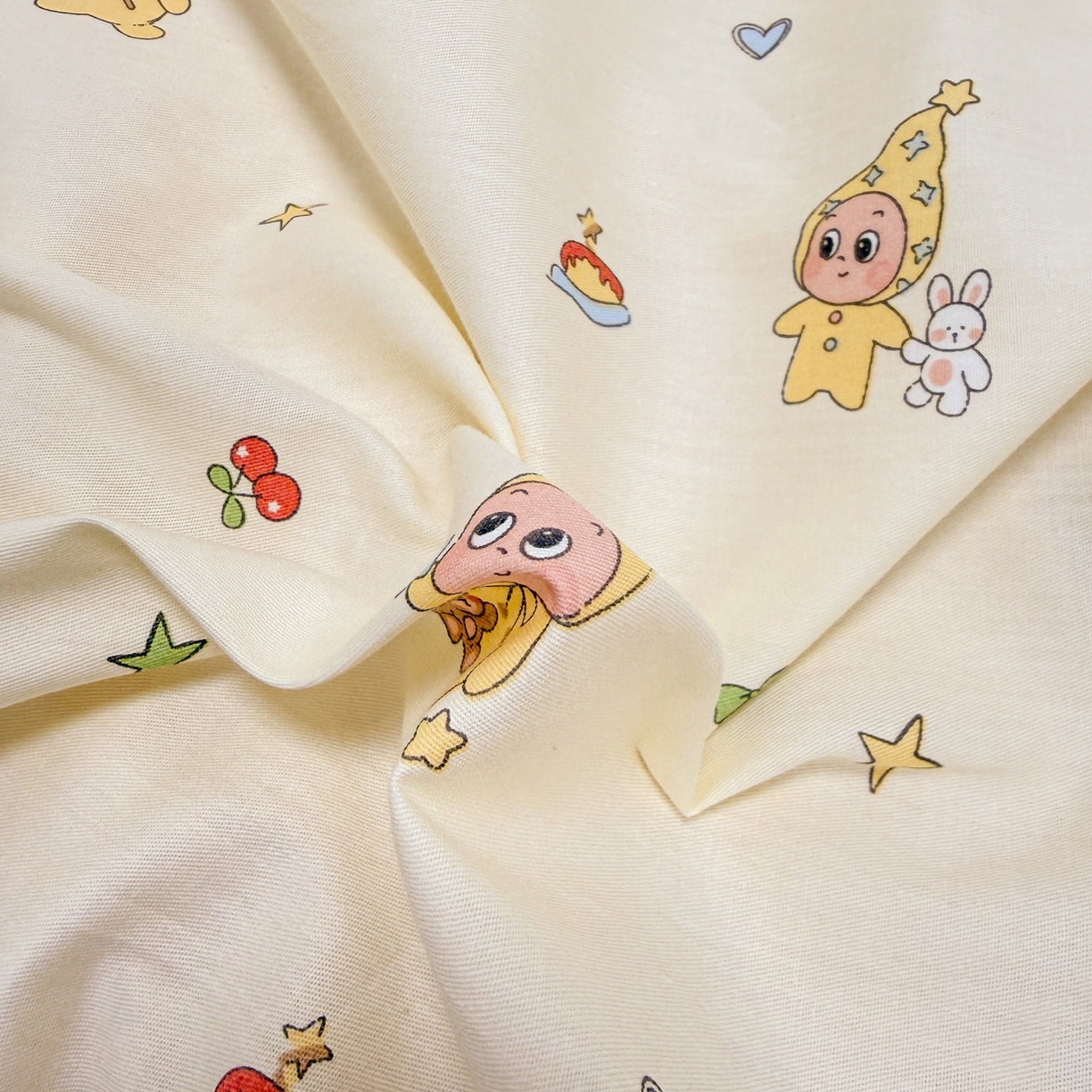 91家纺网 家纺一手货源 找家纺 呗旺鹿 2026新款全棉纯棉40支13070卡通印花四件套 可爱星人