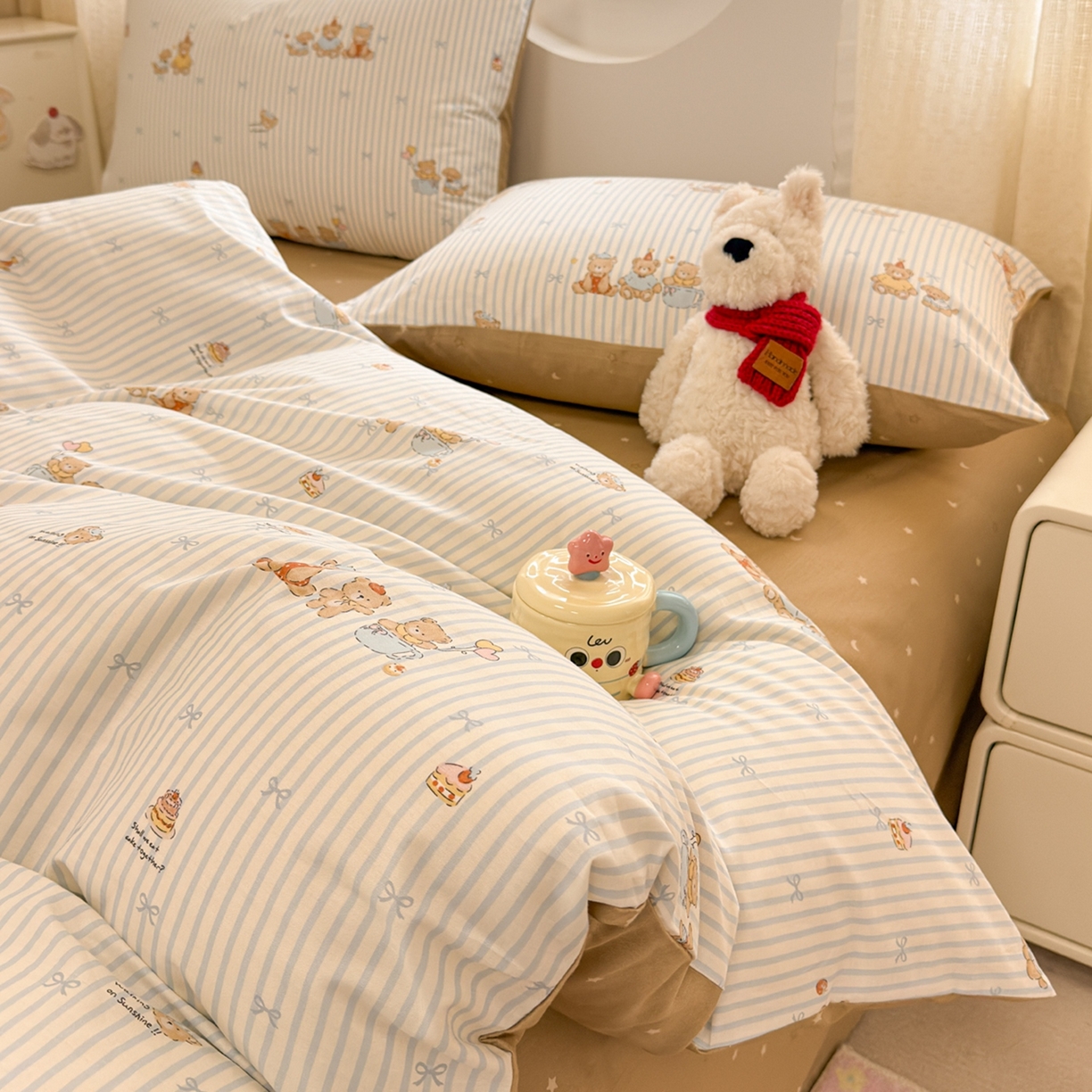 91家纺网 家纺一手货源 找家纺 呗旺鹿 2026新款全棉纯棉40支13070卡通印花四件套 幸福小熊