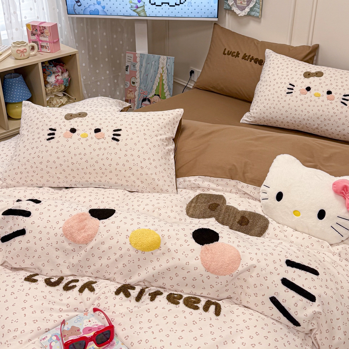 91家纺网 家纺一手货源 找家纺 懒猫家纺 2026新款高精密40支13374全棉纯棉喷气印花毛巾绣四件套 焦糖可可