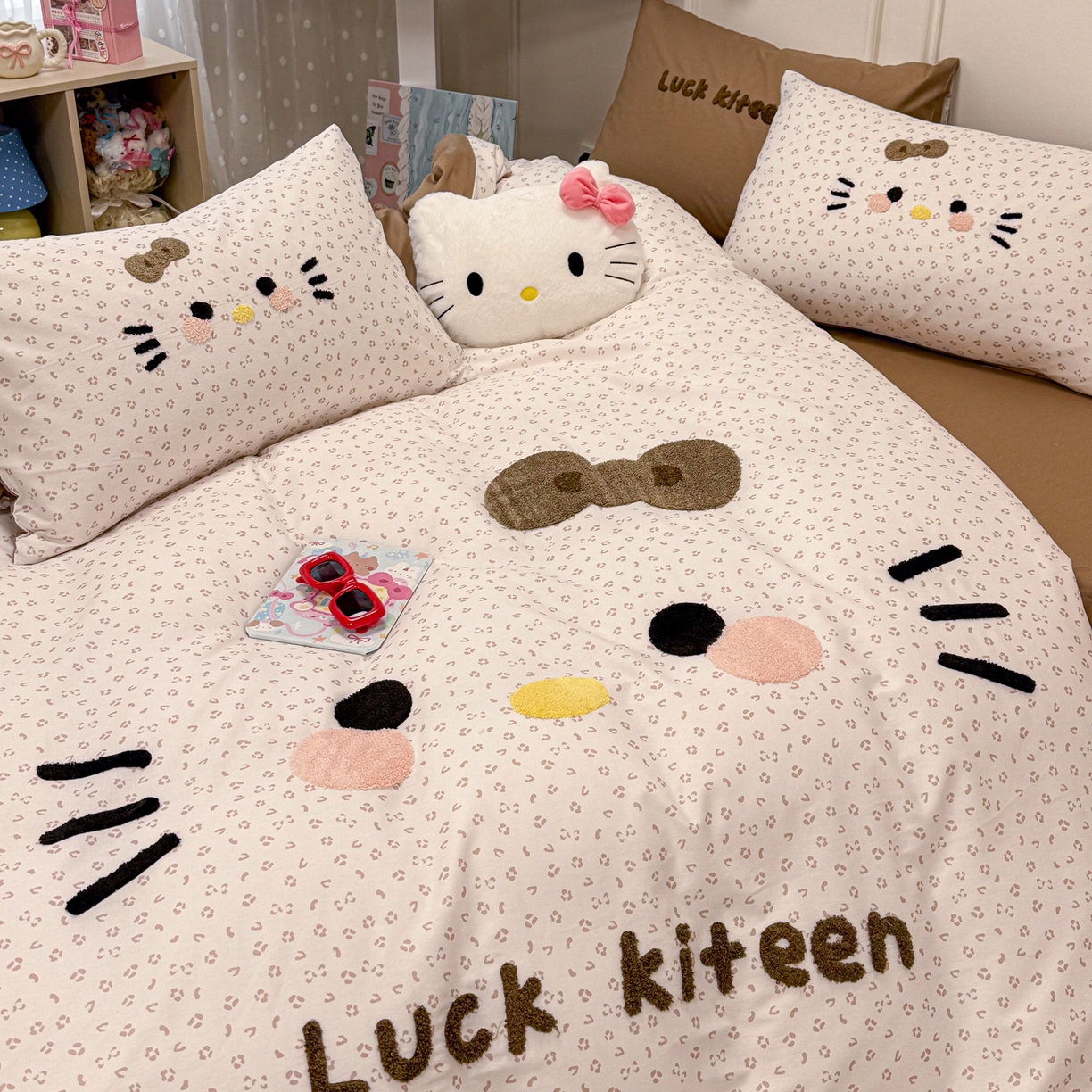 91家纺网 家纺一手货源 找家纺 懒猫家纺 2026新款高精密40支13374全棉纯棉喷气印花毛巾绣四件套 焦糖可可