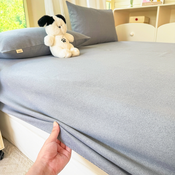 91家纺网 家纺一手货源 找家纺 爱彼家纺 2026原棉加厚老粗布床笠凉感床罩可当凉席床笠三件套 老粗布床笠-奇妙空间灰