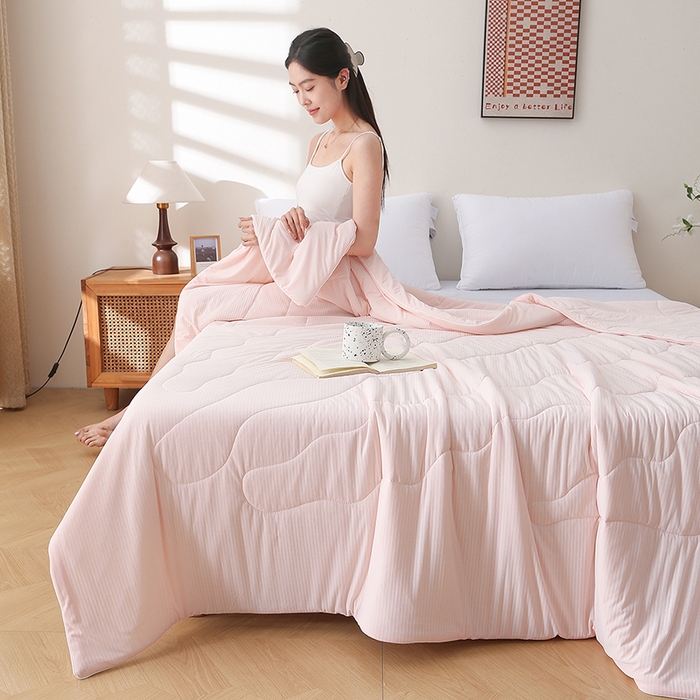 91家纺网 家纺一手货源 找家纺 亚龙工厂店 2026新款针织提花凉感被夏被夏凉被空调被 玉色