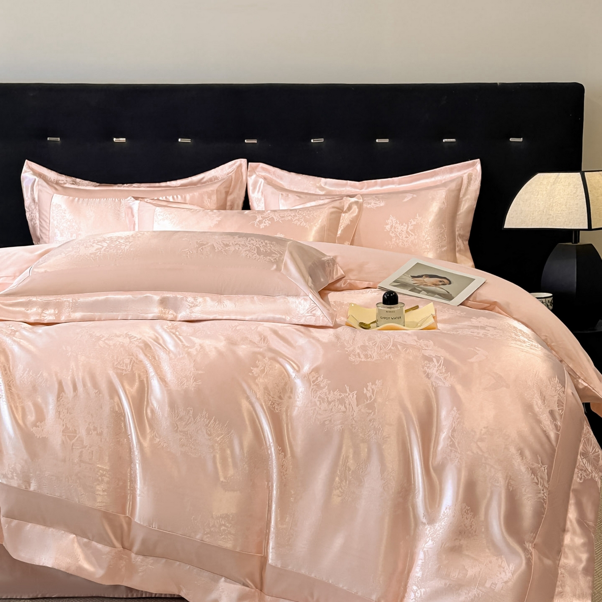 91家纺网 家纺一手货源 找家纺 （总）博纳家纺 2026新款亲肤棉色织提花宽边四件套-水墨江南