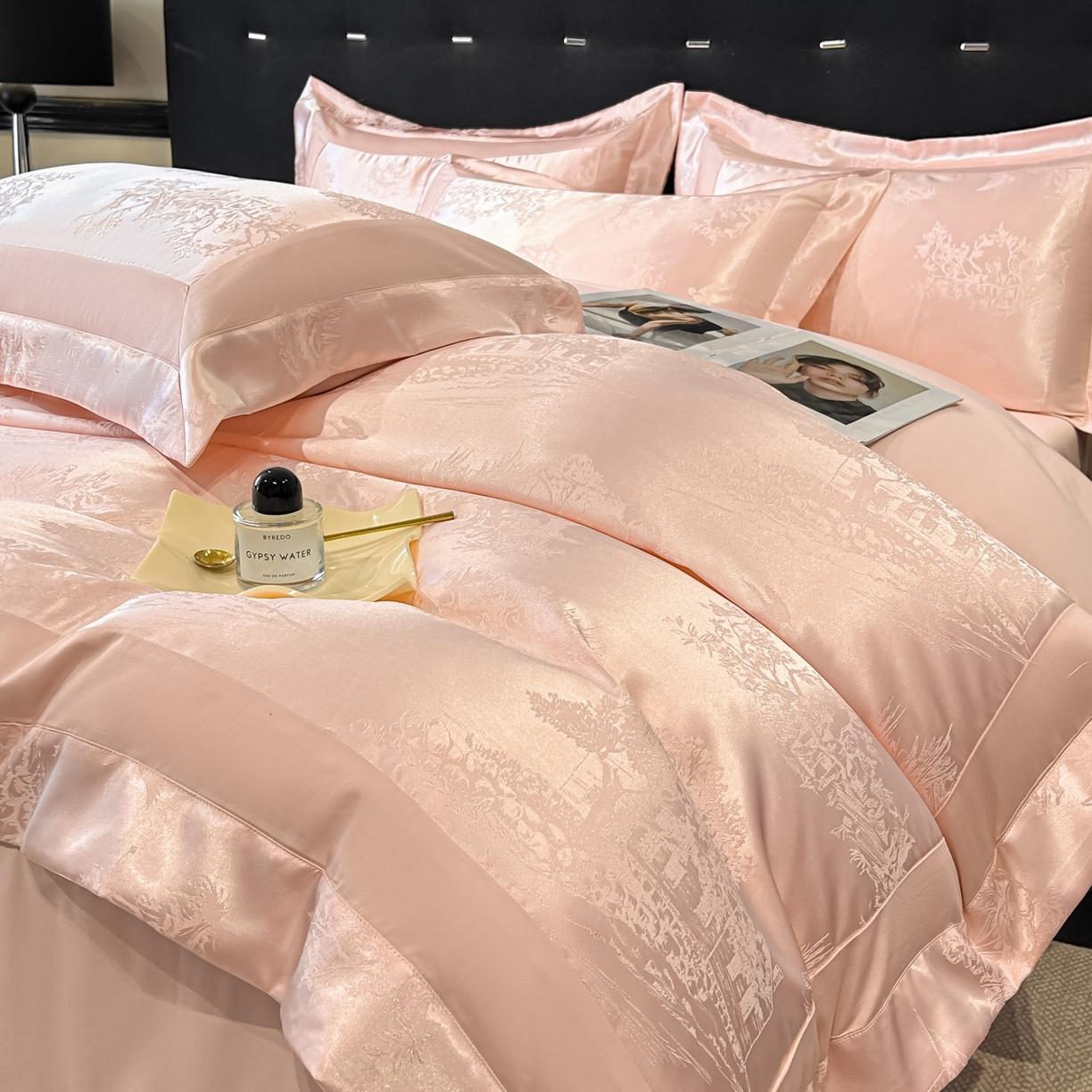 91家纺网 家纺一手货源 找家纺 （总）博纳家纺 2026新款亲肤棉色织提花宽边四件套-水墨江南