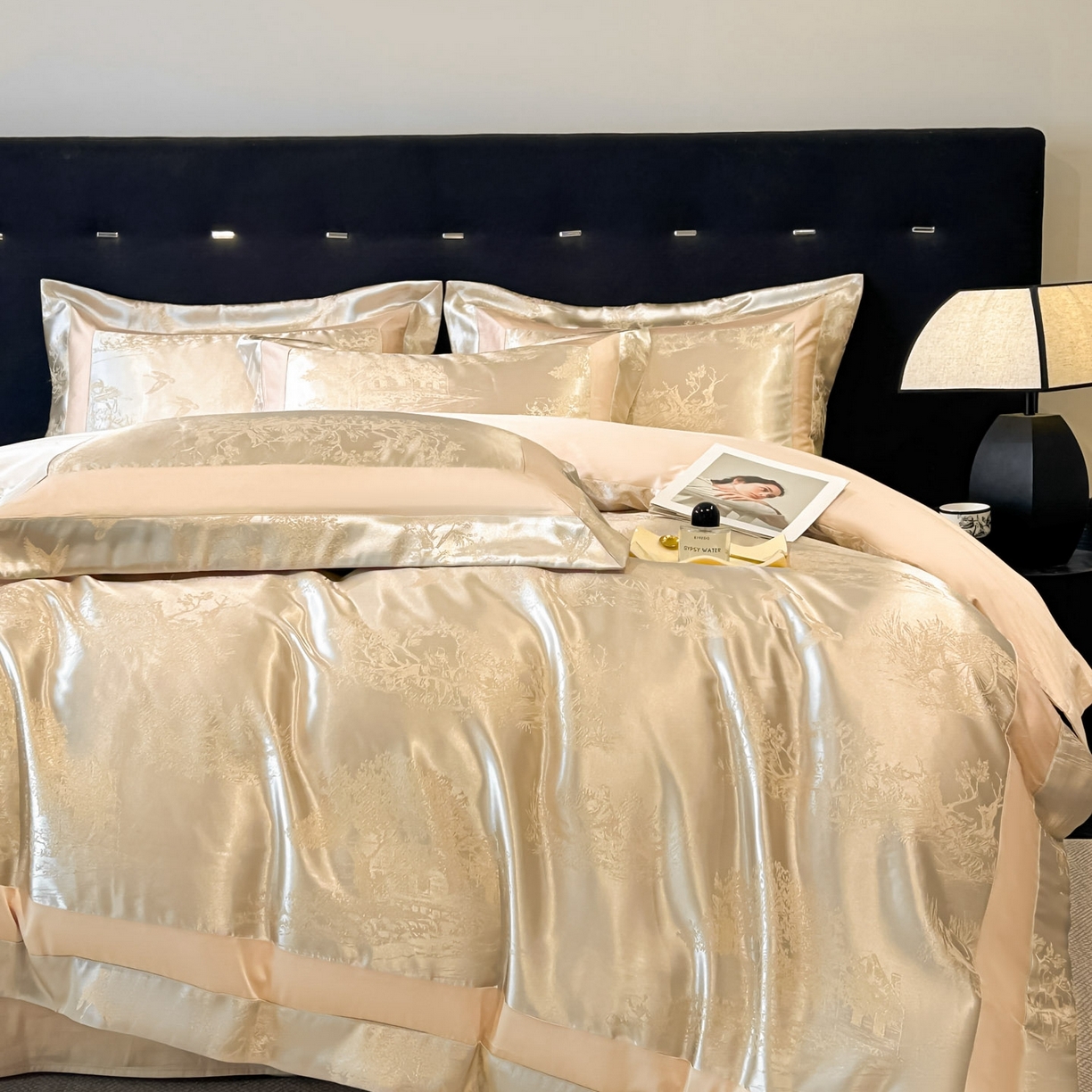 91家纺网 家纺一手货源 找家纺 博纳家纺 2026新款亲肤棉色织提花宽边四件套-水墨江南 水墨江南-香槟