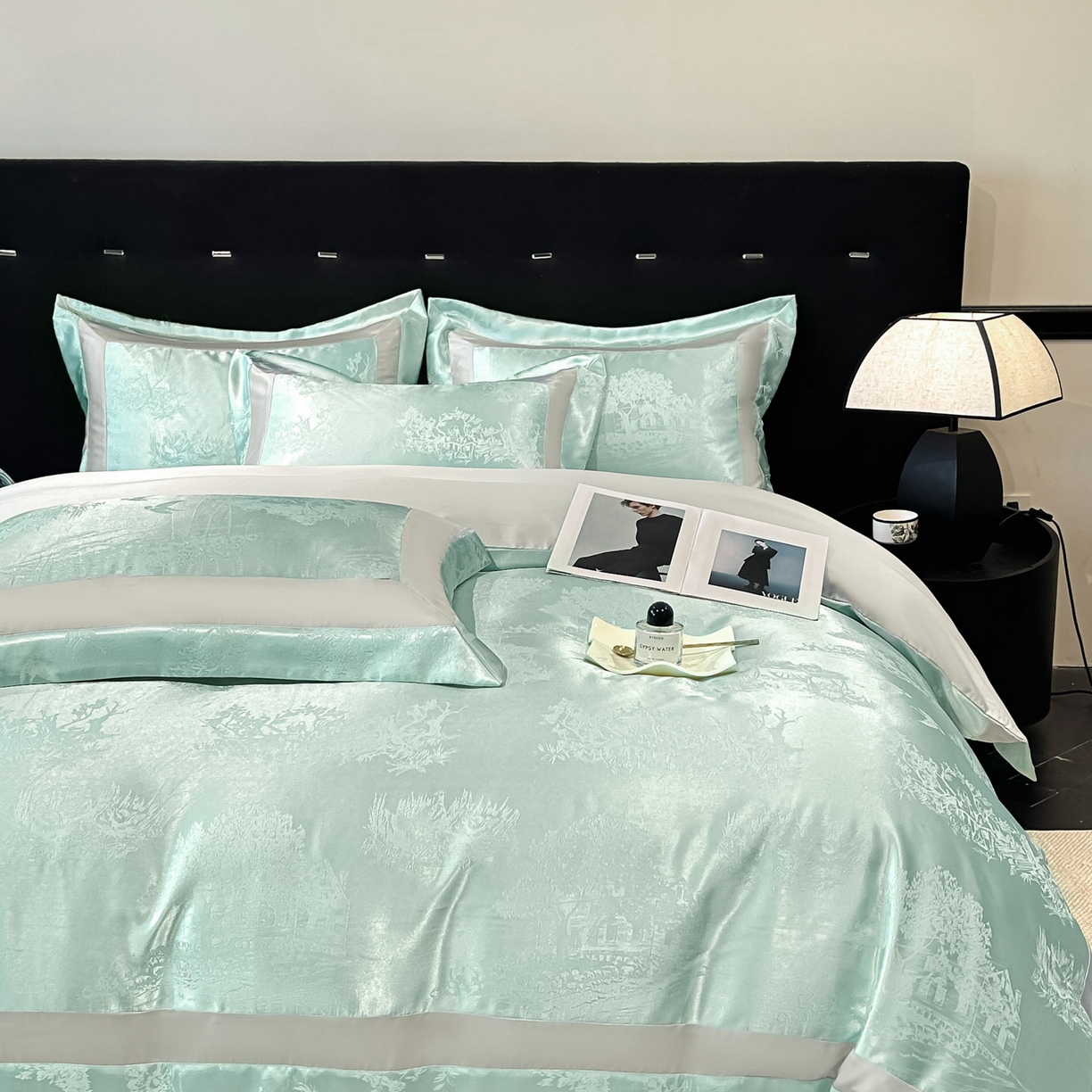 91家纺网 家纺一手货源 找家纺 博纳家纺 2026新款亲肤棉色织提花宽边四件套-水墨江南 水墨江南-优雅绿