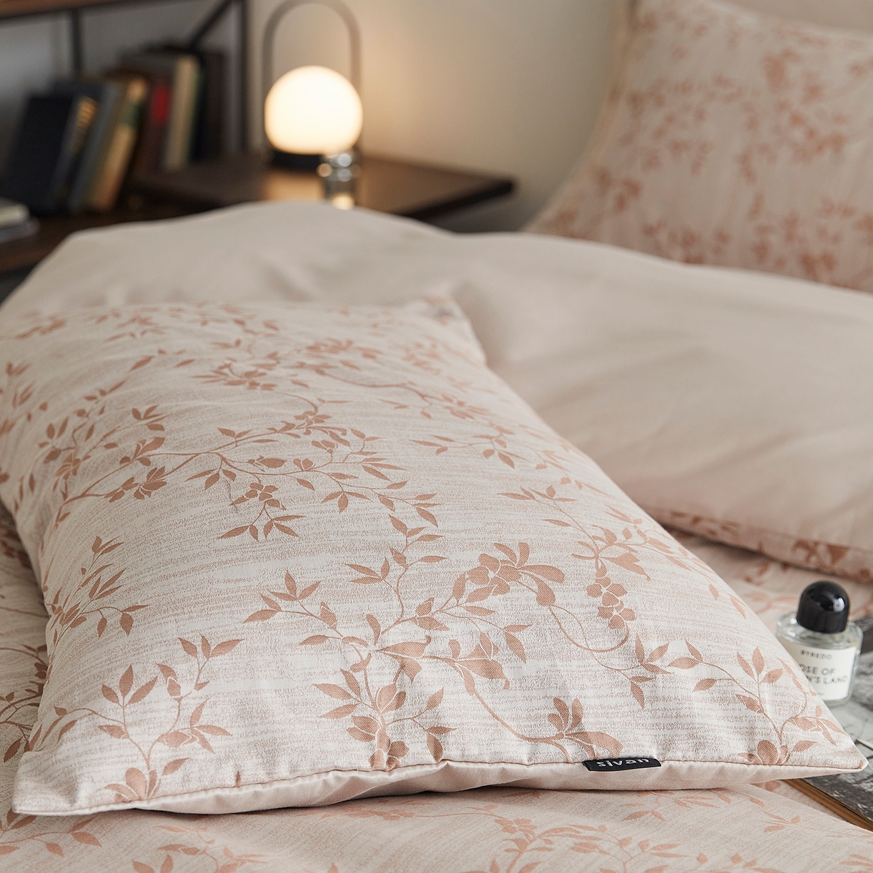 91家纺网 家纺一手货源 找家纺 XIWEN-希文家纺 2026新款春夏全棉云柔60s大提花四件套 枝叶繁华