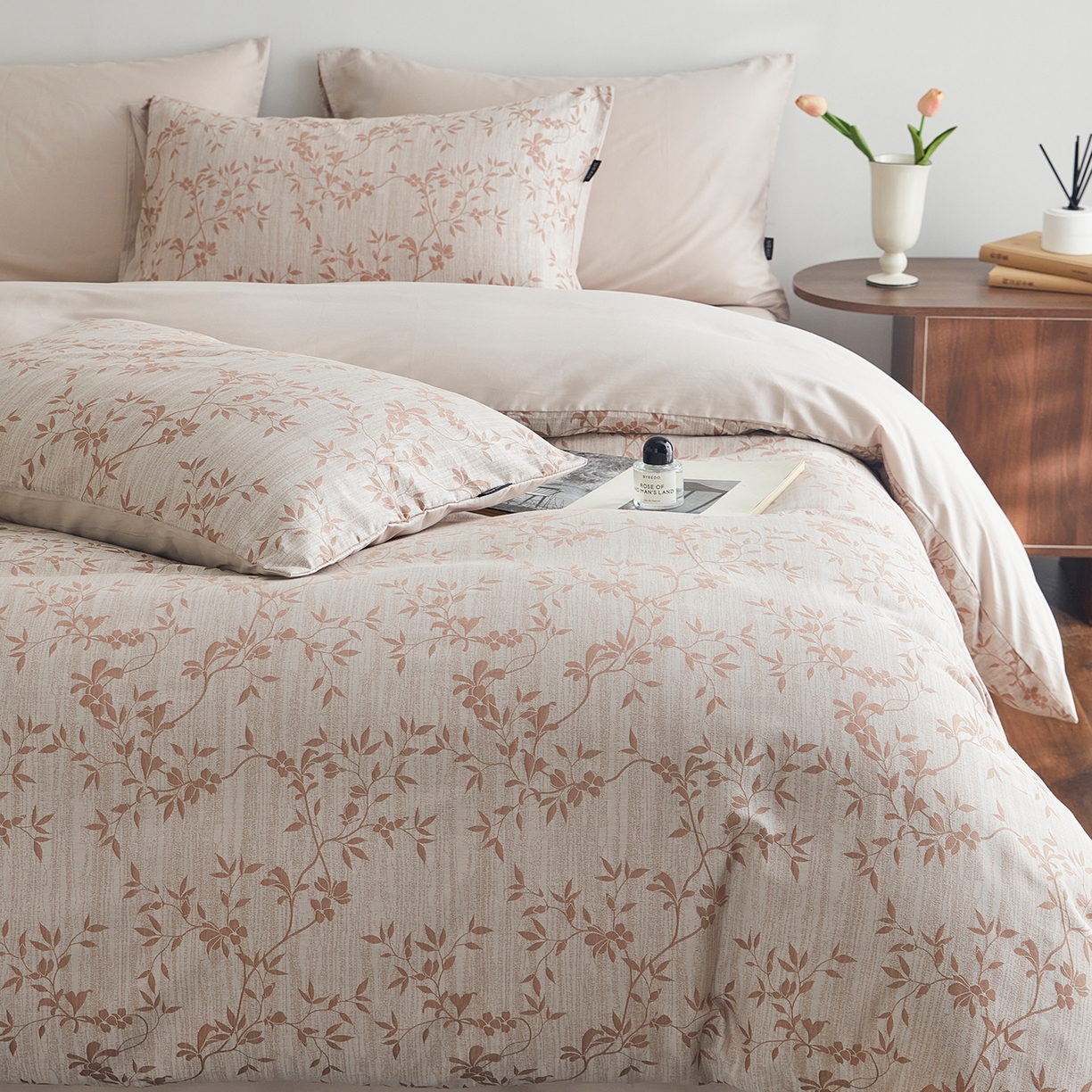 91家纺网 家纺一手货源 找家纺 XIWEN-希文家纺 2026新款春夏全棉云柔60s大提花四件套 枝叶繁华