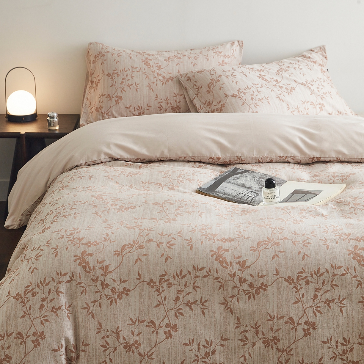 91家纺网 家纺一手货源 找家纺 XIWEN-希文家纺 2026新款春夏全棉云柔60s大提花四件套 枝叶繁华