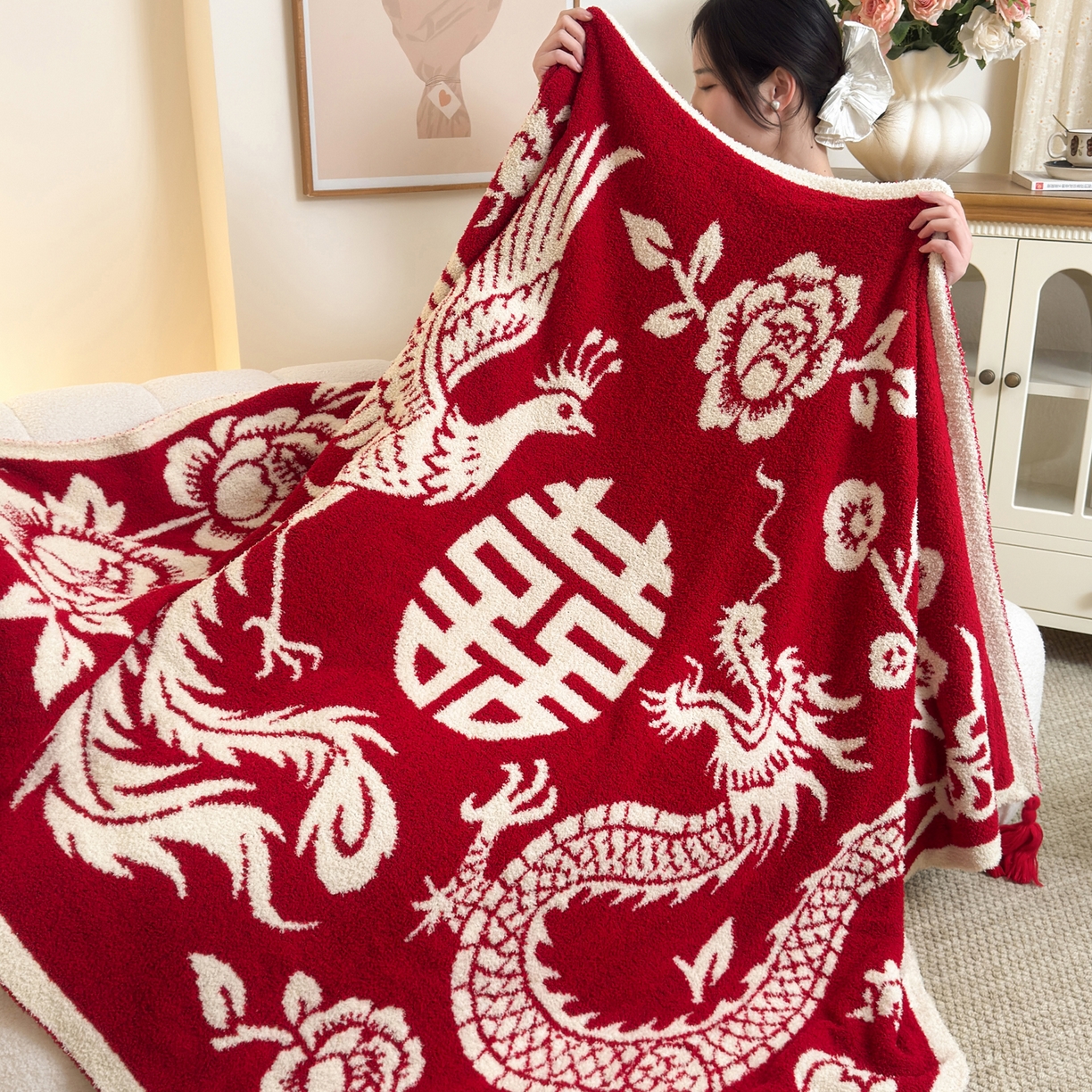 91家纺网 家纺一手货源 找家纺 （总）丹本家纺 2026新款龙凤呈祥A类结婚订婚红双喜半边绒流苏吊坠手工针织毯毛毯毯子