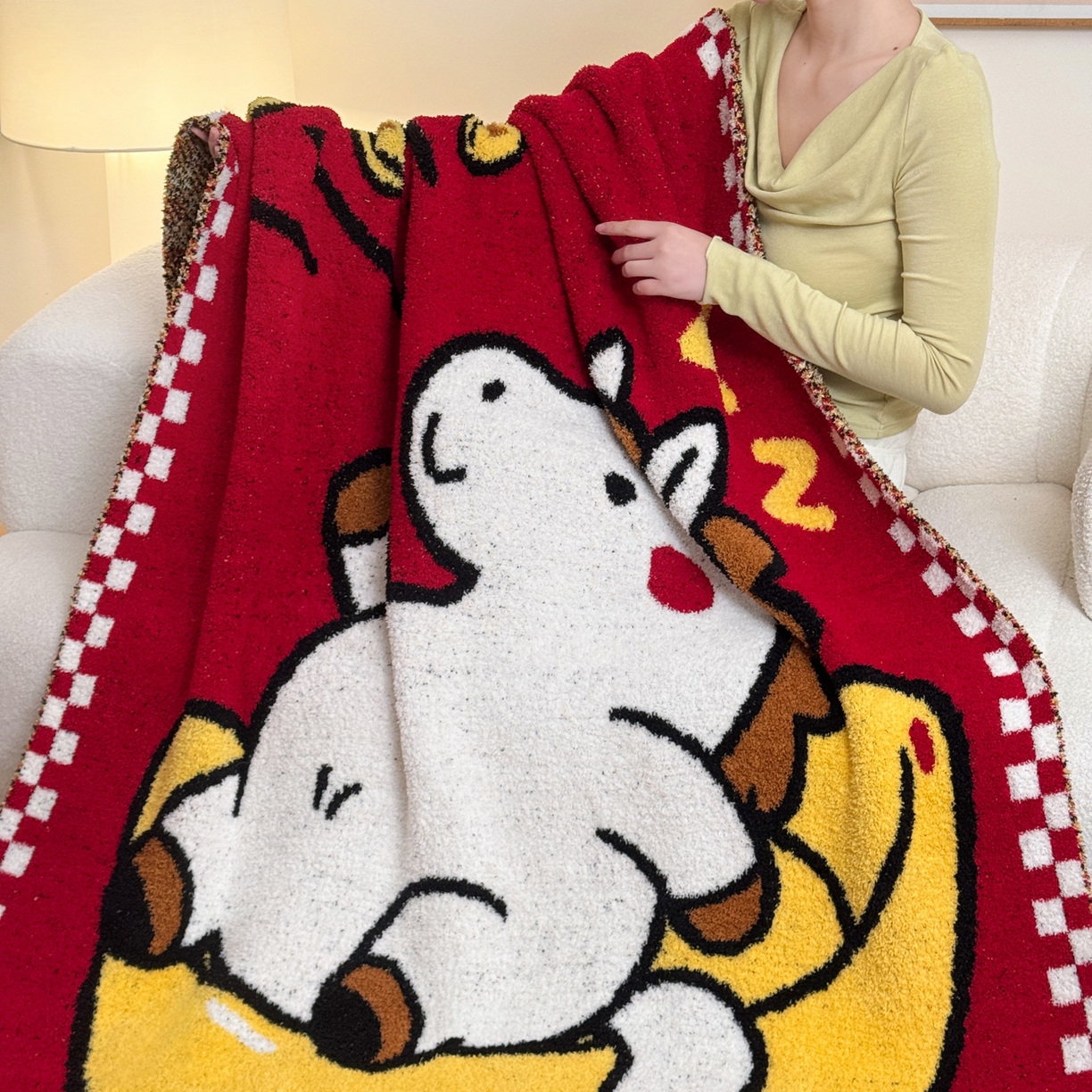 91家纺网 家纺一手货源 找家纺 丹本家纺 2026新款A类软糯半边绒毛毯毯子马年暖心针织毯 元宝马