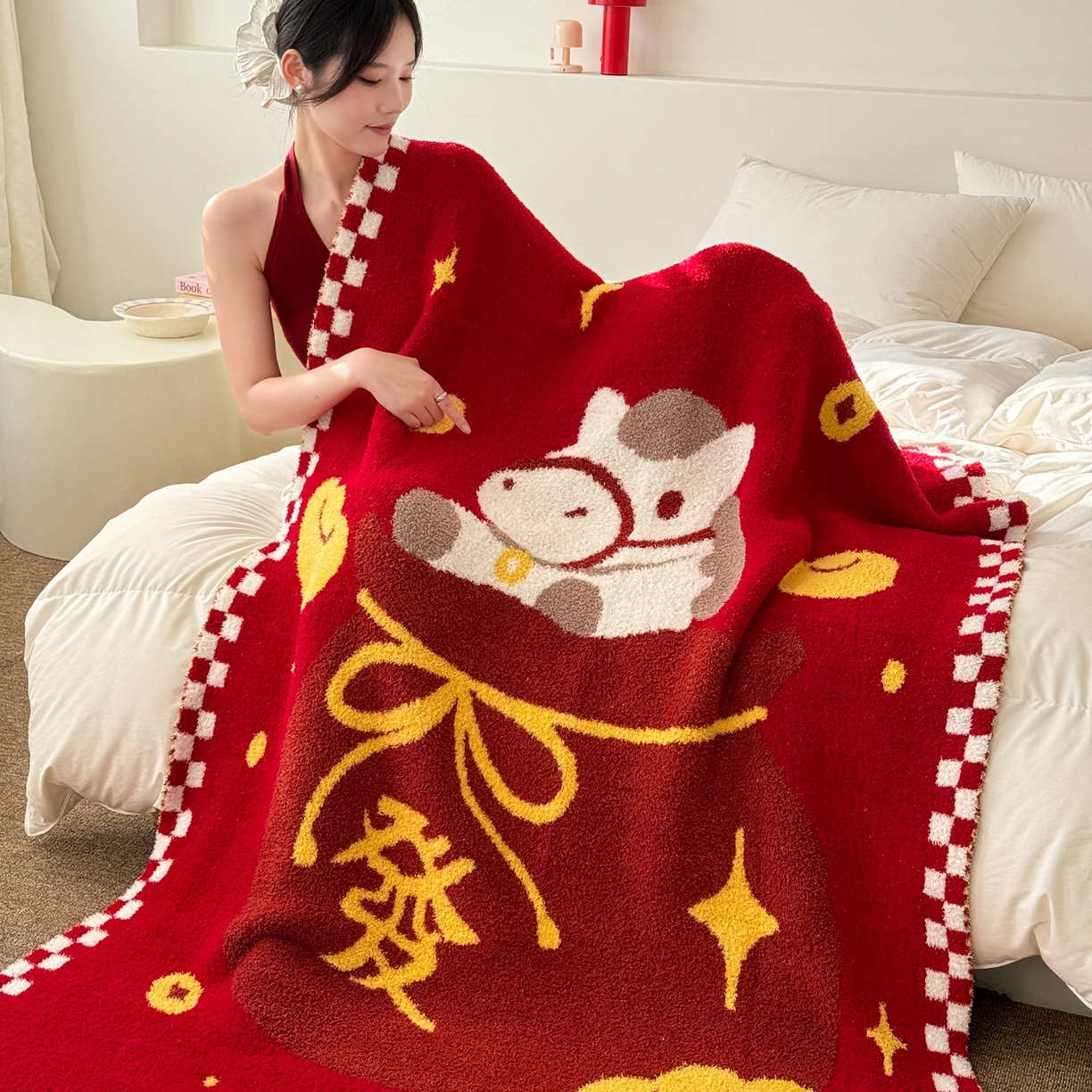 91家纺网 家纺一手货源 找家纺 丹本家纺 2026新款A类软糯半边绒毛毯毯子马年暖心针织毯 发财袋