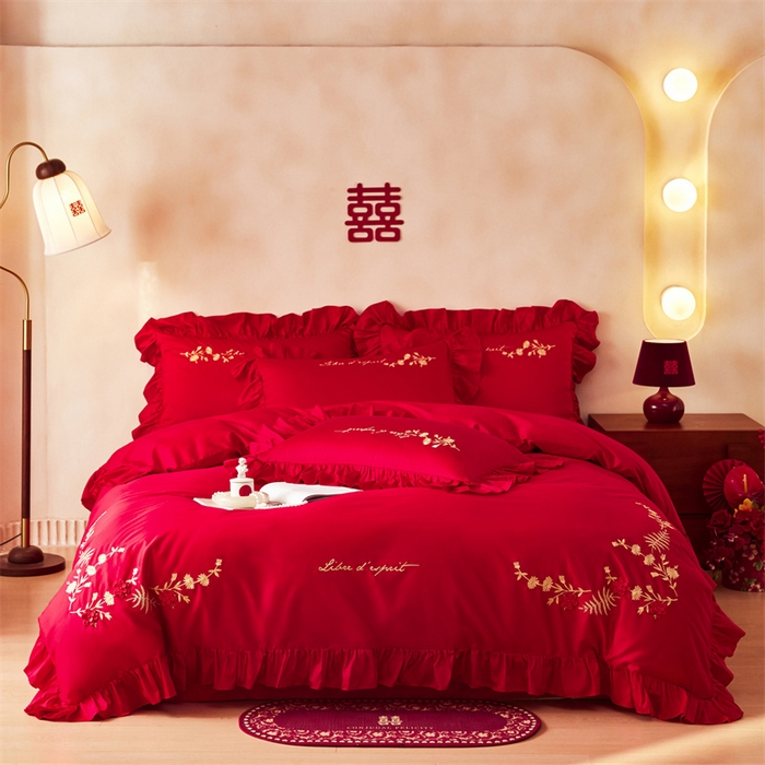 91家纺网 家纺一手货源 找家纺 （总）宏羽纺家纺 2025新款小红书热卖款仿丝棉提花时尚婚庆系列四件套多件套