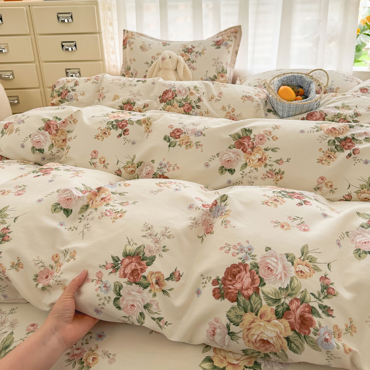 91家纺网 家纺一手货源 找家纺 壹贝家纺 2026新款小清新纯棉印花四件套系列 倾城之恋