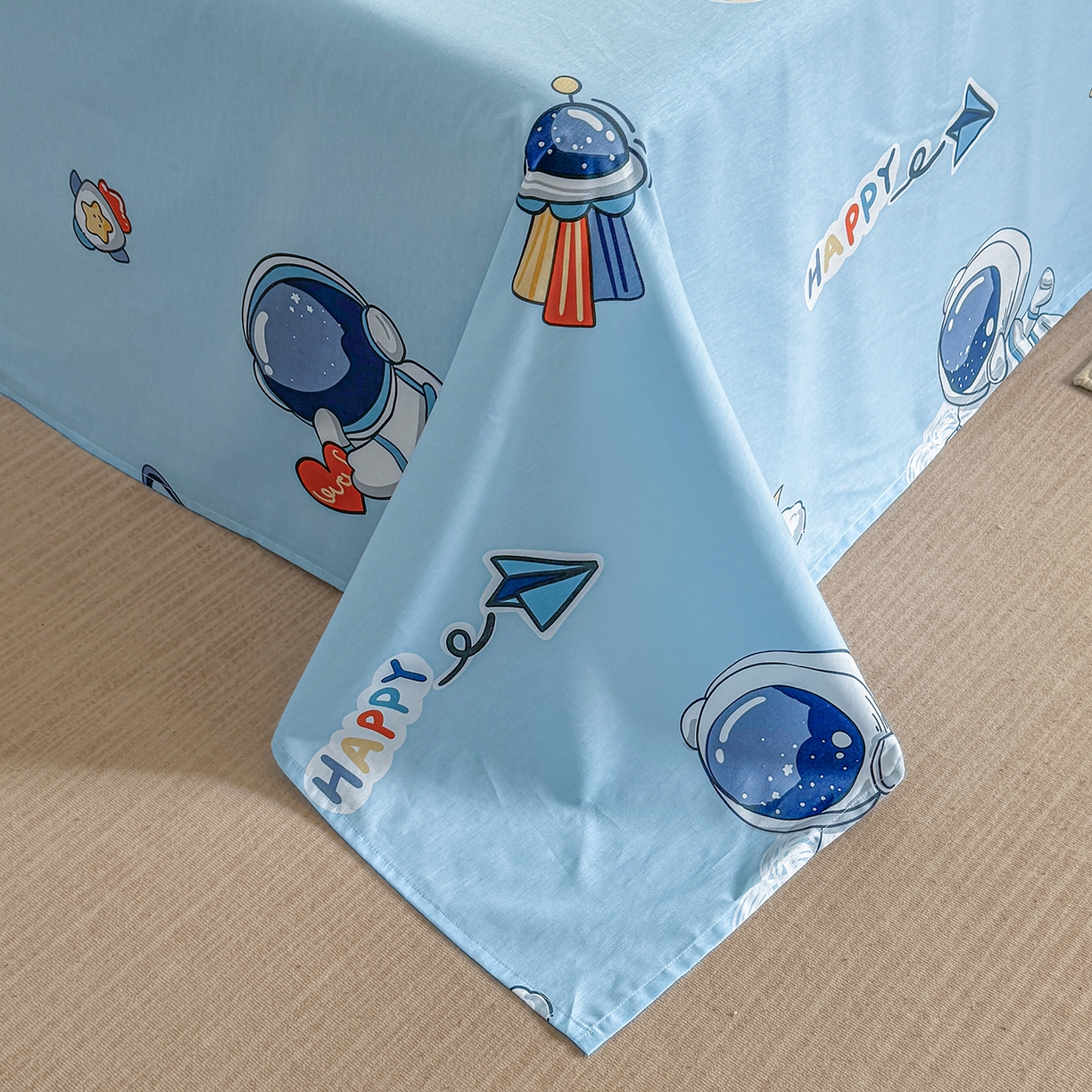 91家纺网 家纺一手货源 找家纺 壹贝家纺 2026新款小清新纯棉印花四件套系列 太空奇遇