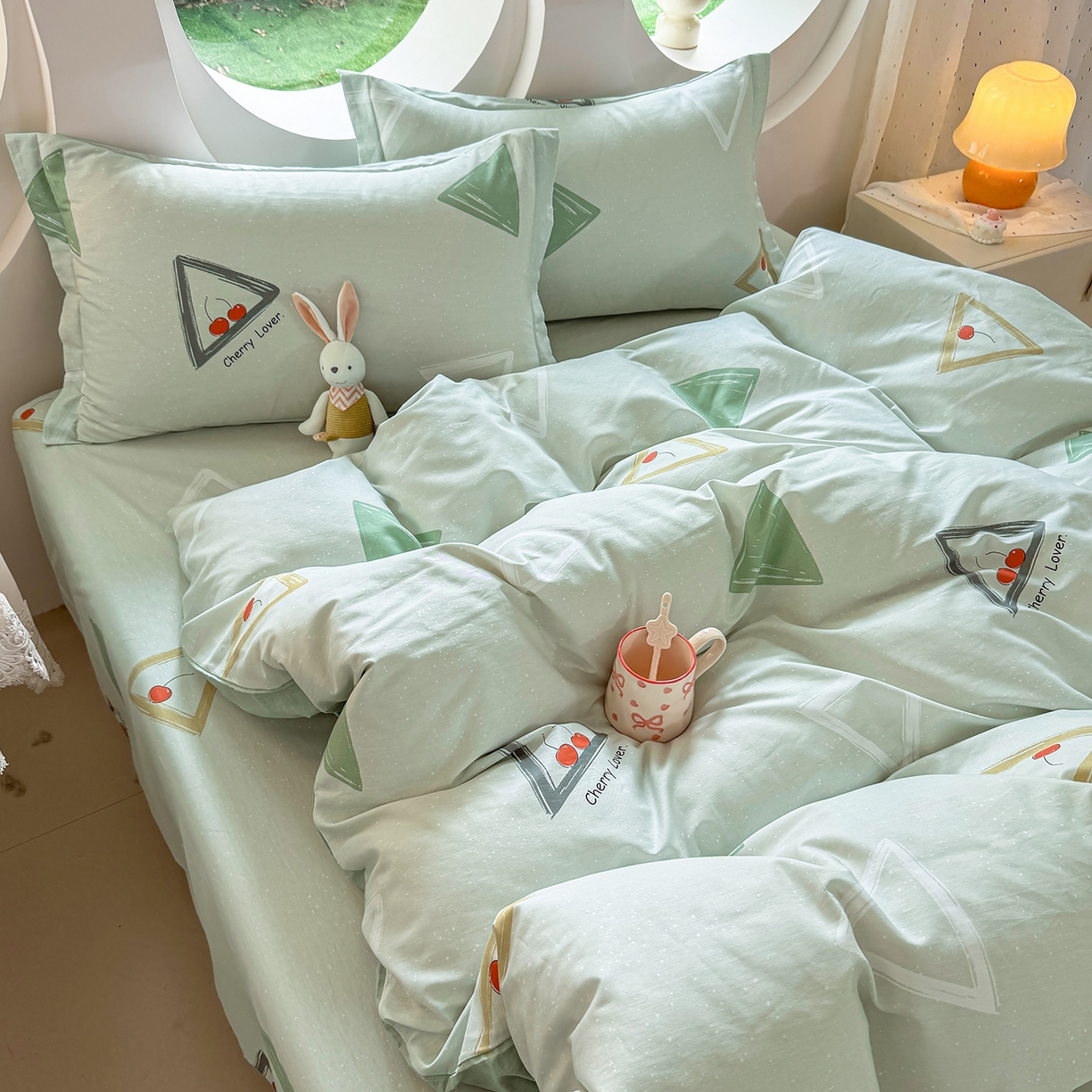 91家纺网 家纺一手货源 找家纺 壹贝家纺 2026新款小清新纯棉印花四件套系列 小可布丁