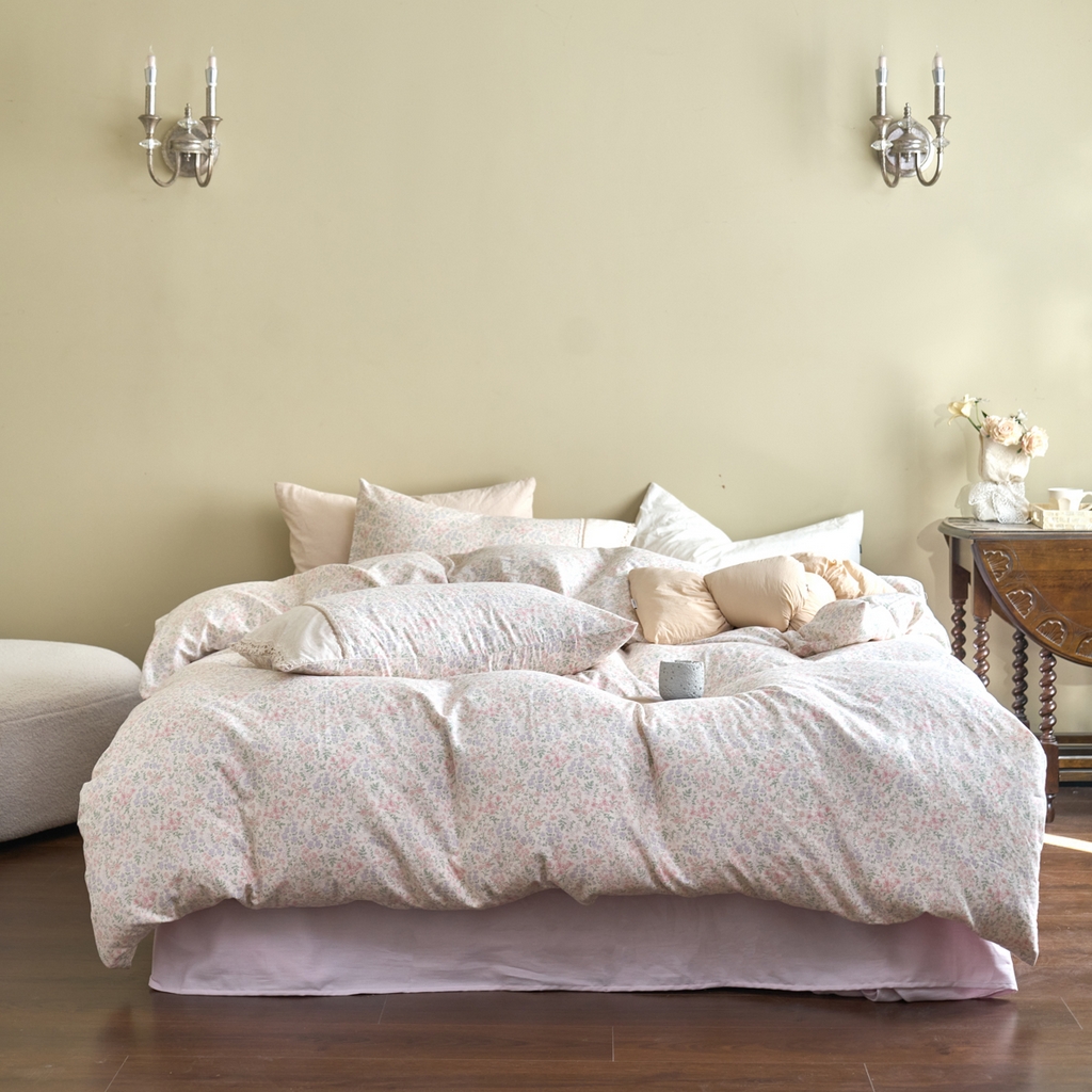 91家纺网 家纺一手货源 找家纺 洋铭区（原狠狠爱） 2026新款全棉纯棉双层纱刺绣蕾丝花边件套 花语香香