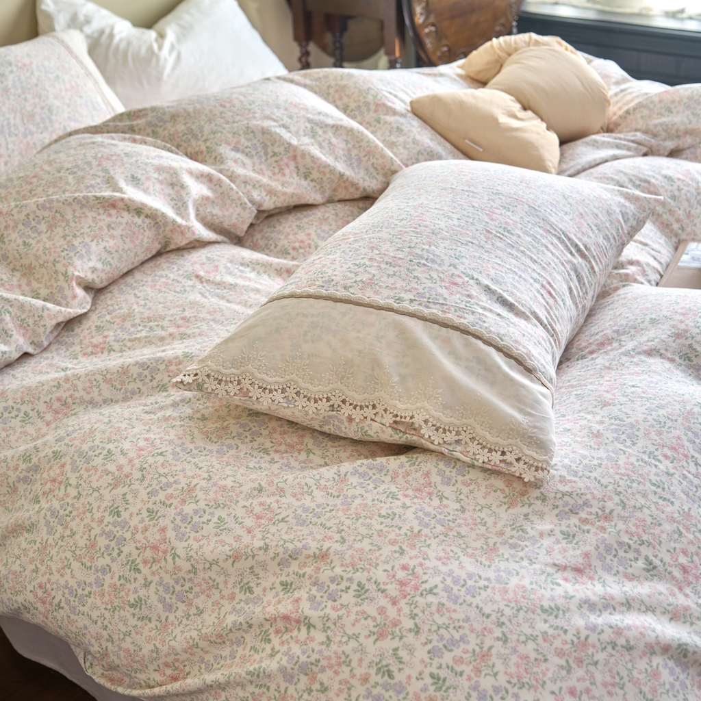 91家纺网 家纺一手货源 找家纺 洋铭区（原狠狠爱） 2026新款全棉纯棉双层纱刺绣蕾丝花边件套 花语香香