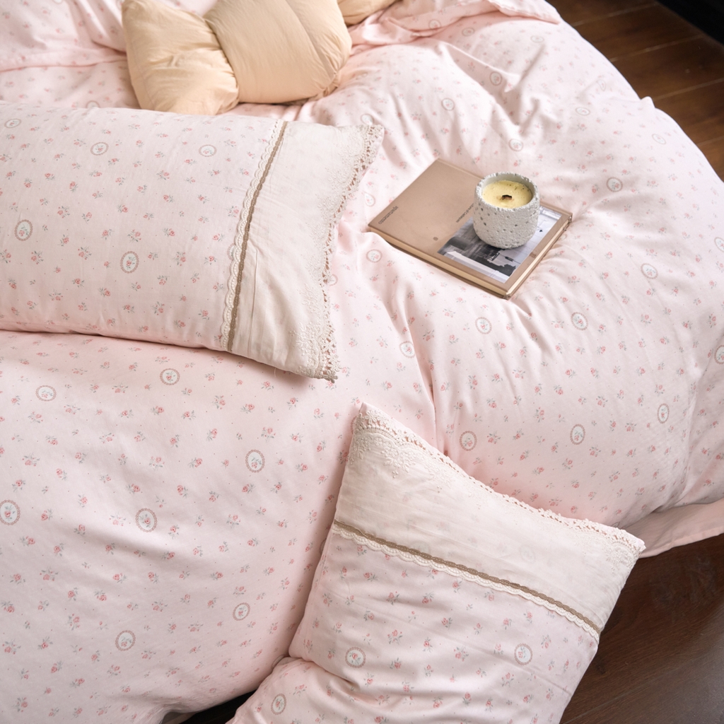 91家纺网 家纺一手货源 找家纺 洋铭区（原狠狠爱） 2026新款全棉纯棉双层纱刺绣蕾丝花边件套 浪漫玫瑰