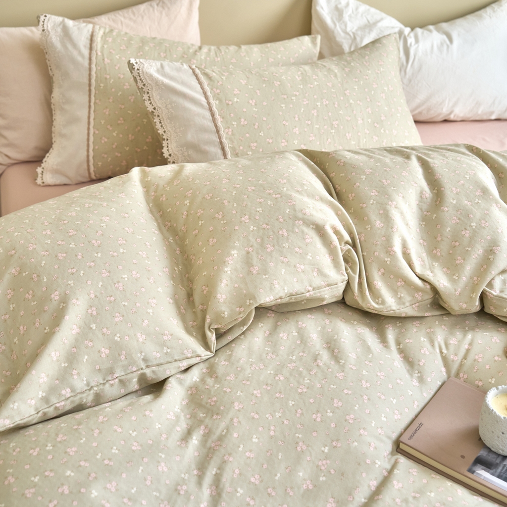 91家纺网 家纺一手货源 找家纺 洋铭区（原狠狠爱） 2026新款全棉纯棉双层纱刺绣蕾丝花边件套 素雅情花