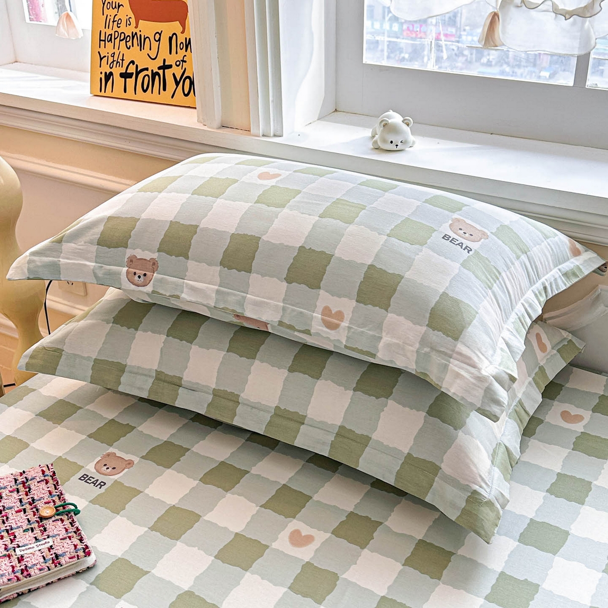 91家纺网 家纺一手货源 找家纺 涵宸家纺 2026新款亲肤舒适全棉印花单枕套-68系列 总 枕套-格子小熊