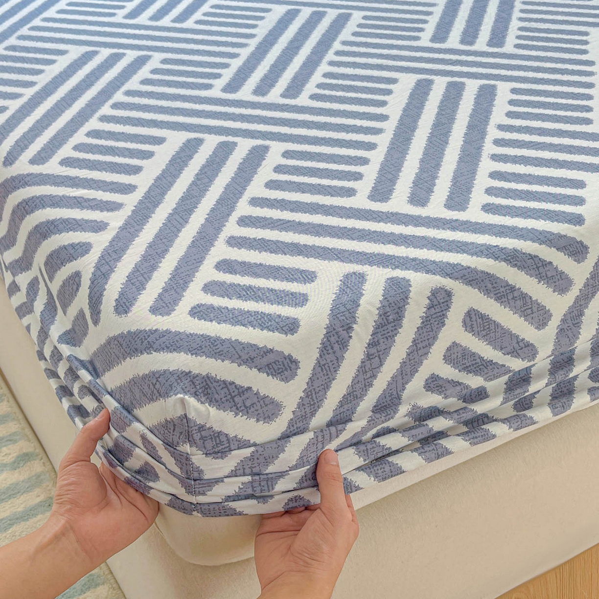 91家纺网 家纺一手货源 找家纺 涵宸家纺 2026新款亲肤舒适全棉印花单床笠-68系列 总 床笠-洛伊-灰