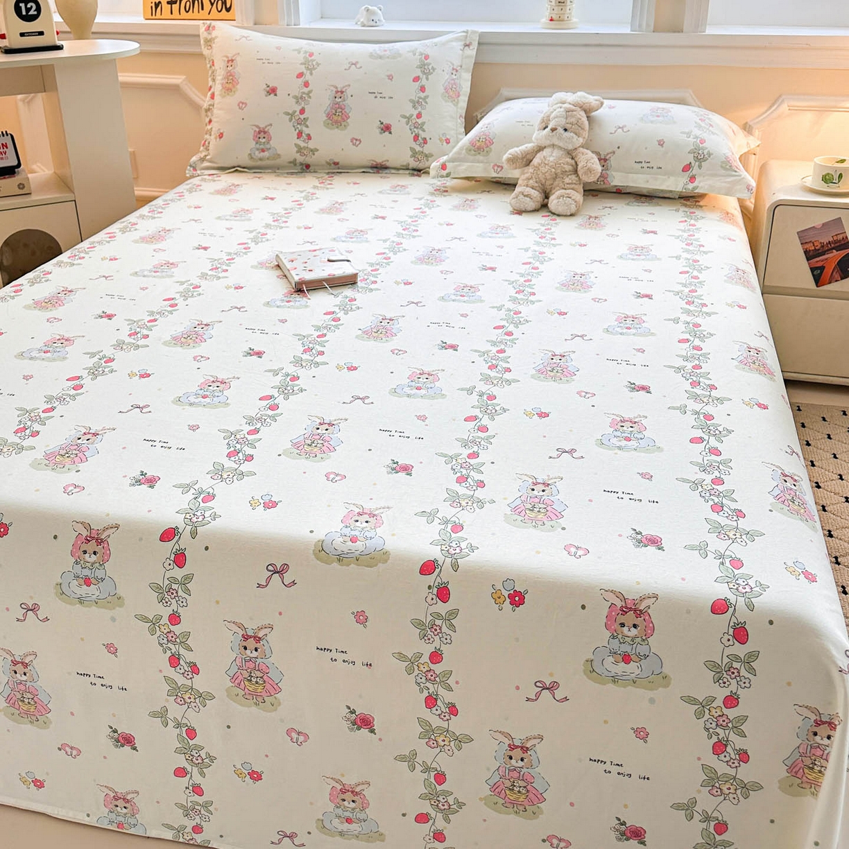 91家纺网 家纺一手货源 找家纺 涵宸家纺 2026新款亲肤舒适全棉印花单床单-68系列 总 床单-草莓小兔