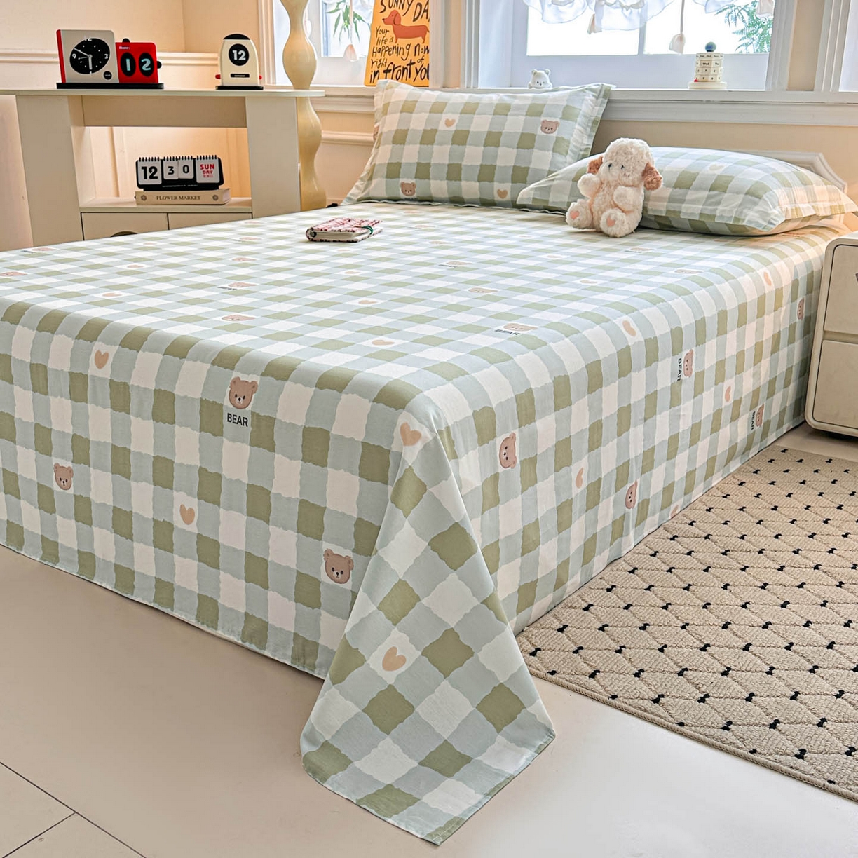 91家纺网 家纺一手货源 找家纺 涵宸家纺 2026新款亲肤舒适全棉印花单床单-68系列 总 床单-格子小熊