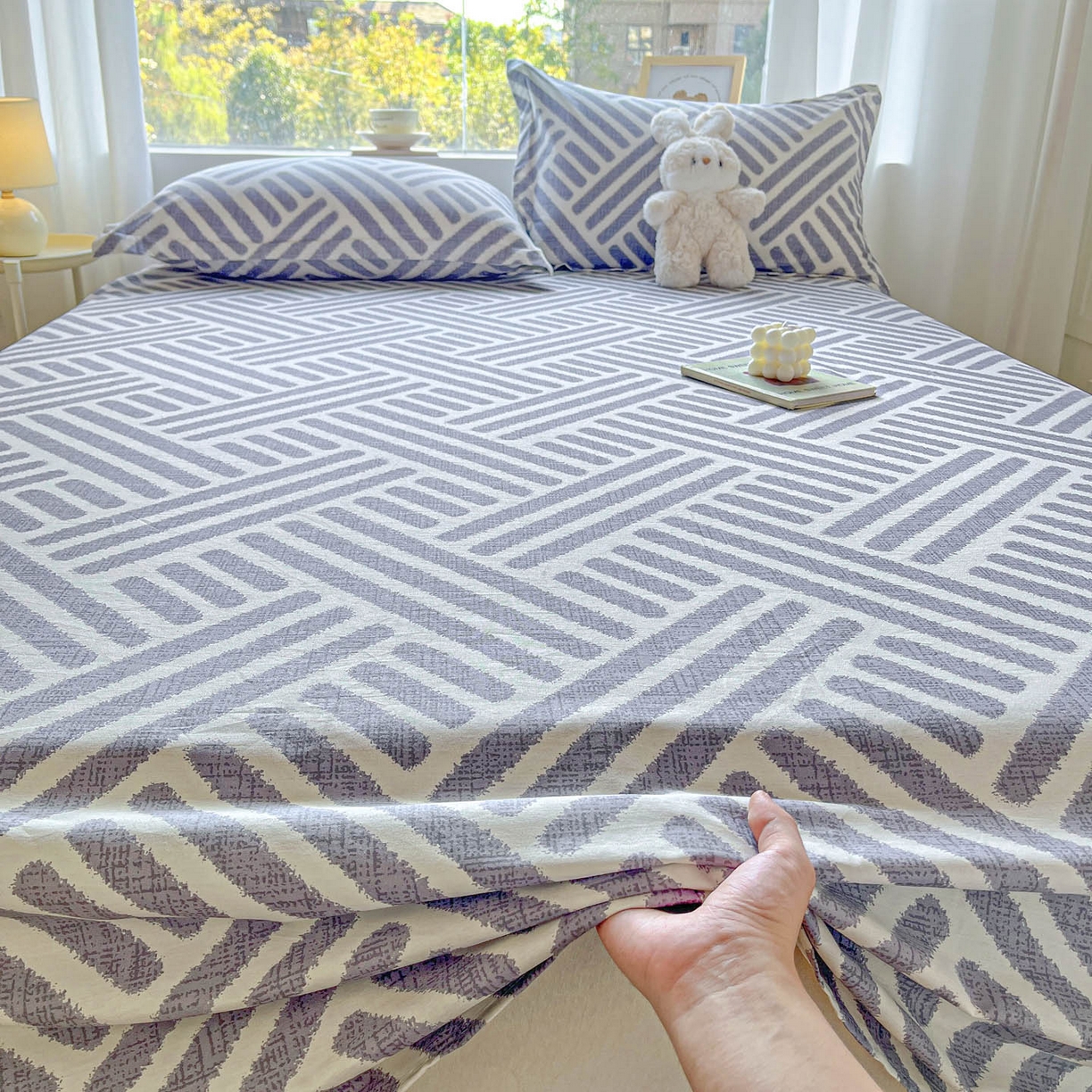 91家纺网 家纺一手货源 找家纺 涵宸家纺 2026新款亲肤舒适全棉印花单床单-68系列 总 床单-洛伊-灰