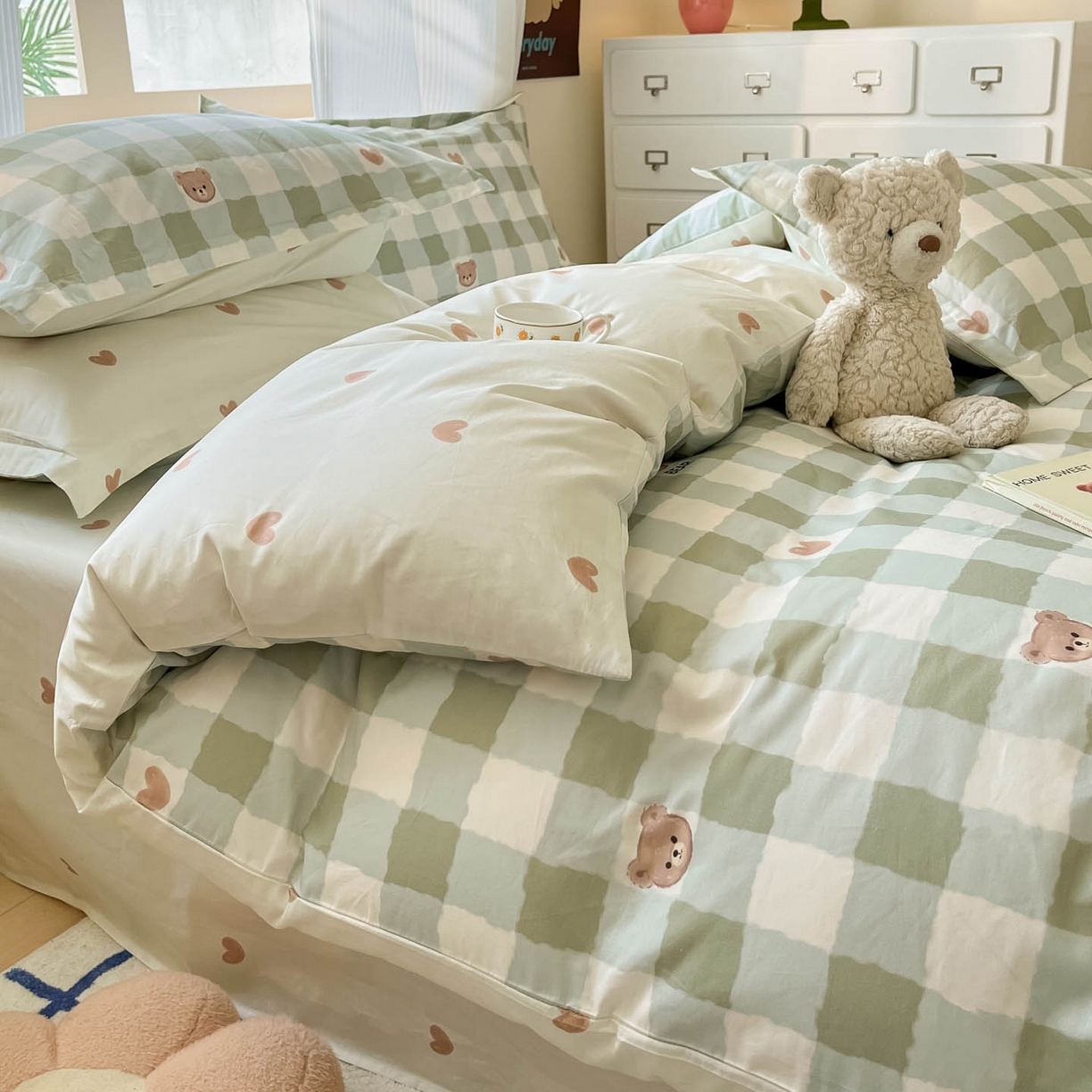 91家纺网 家纺一手货源 找家纺 涵宸家纺 2026新款亲肤舒适全棉印花单被套-68系列 总 A格子小熊