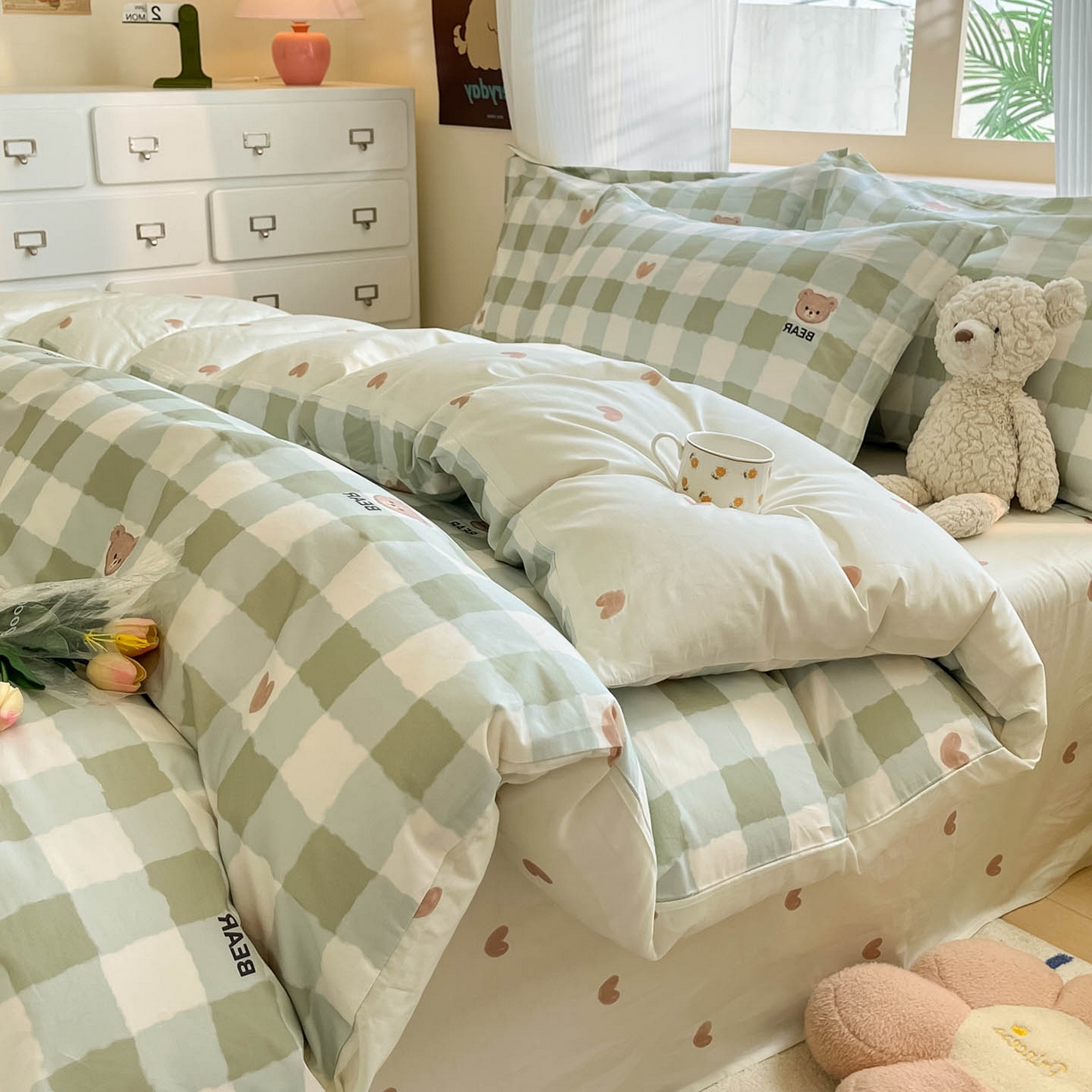 91家纺网 家纺一手货源 找家纺 涵宸家纺 2026新款亲肤舒适全棉印花单被套-68系列 总 A格子小熊