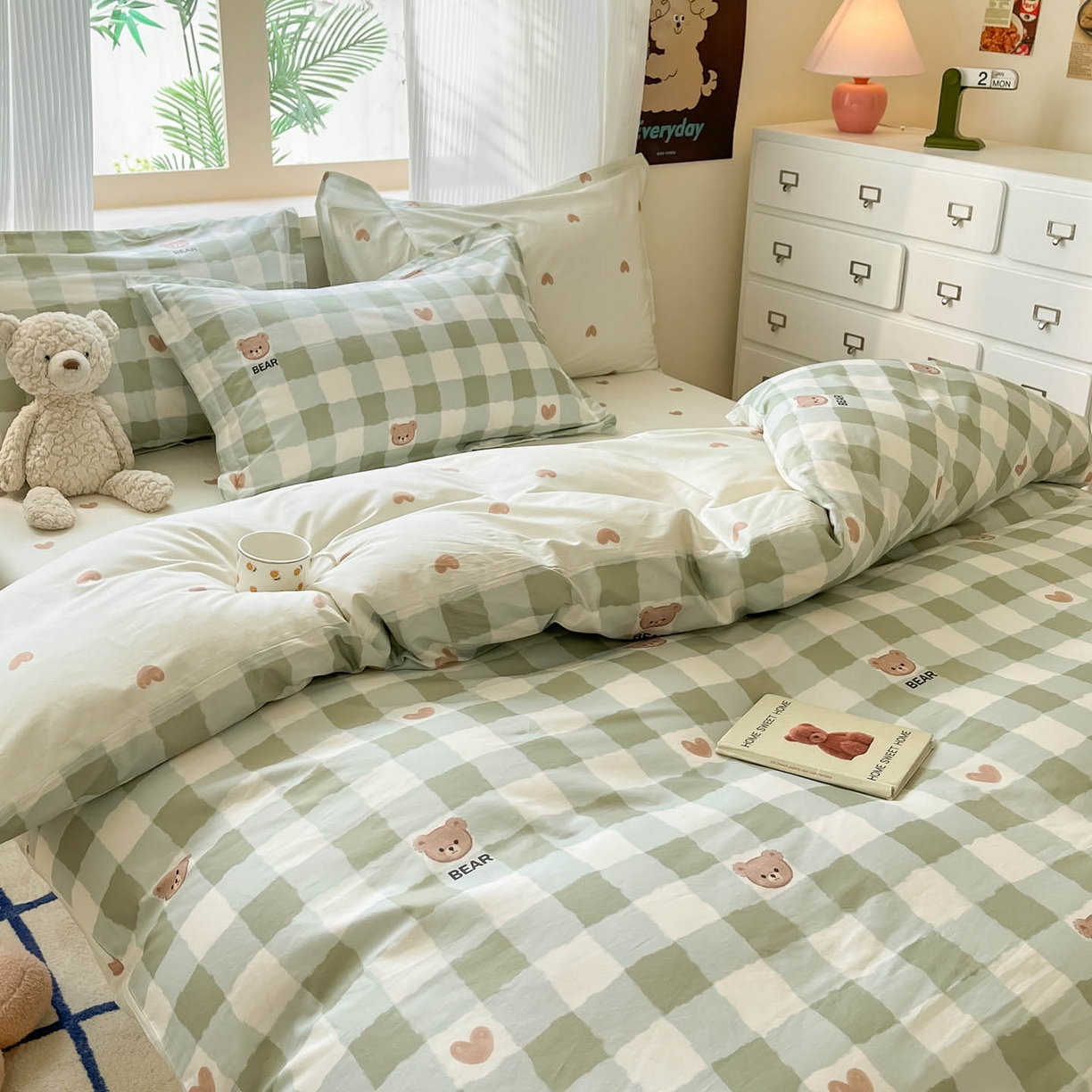 91家纺网 家纺一手货源 找家纺 涵宸家纺 2026新款亲肤舒适全棉印花单被套-68系列 总 A格子小熊