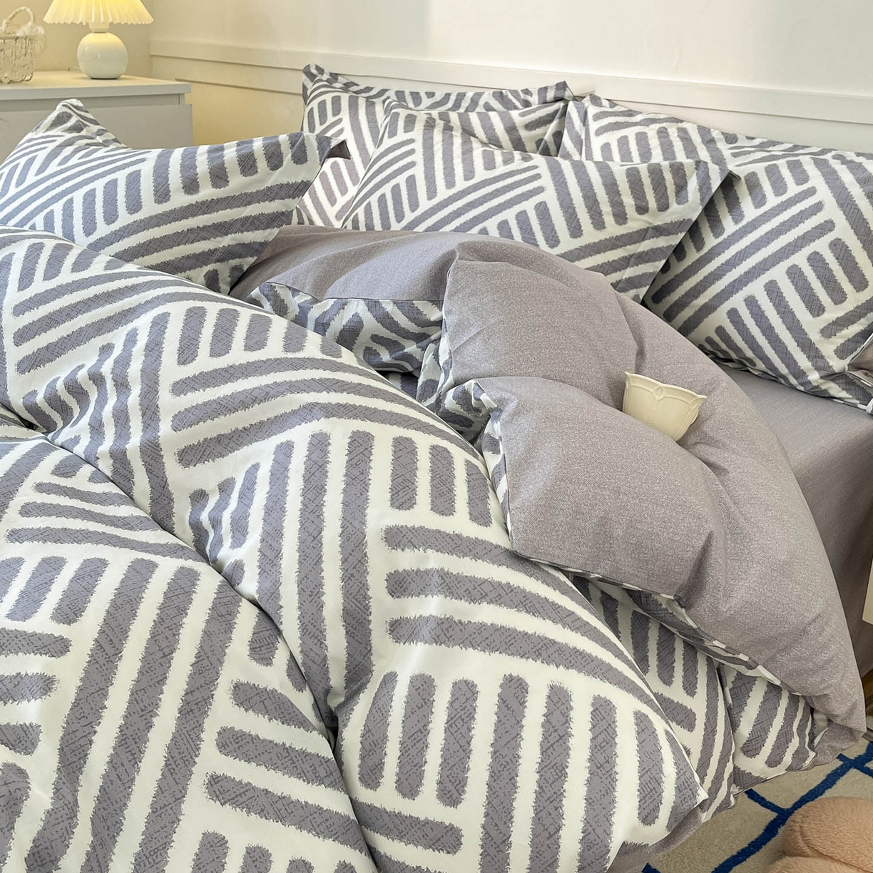 91家纺网 家纺一手货源 找家纺 涵宸家纺 2026新款亲肤舒适全棉印花单被套-68系列 总 D洛伊-灰