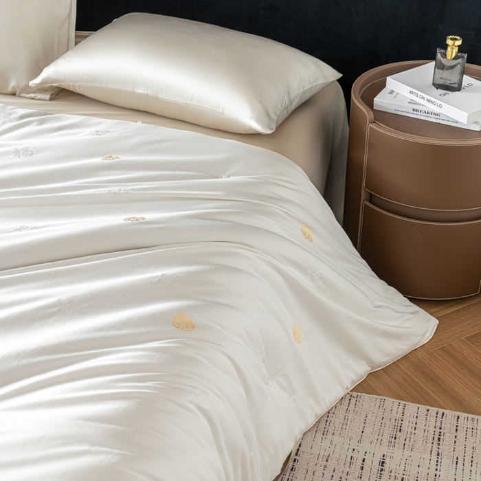 91家纺网 家纺一手货源 找家纺 （总）茧月 2026新款100%柞蚕丝中长丝被子-福喜相随