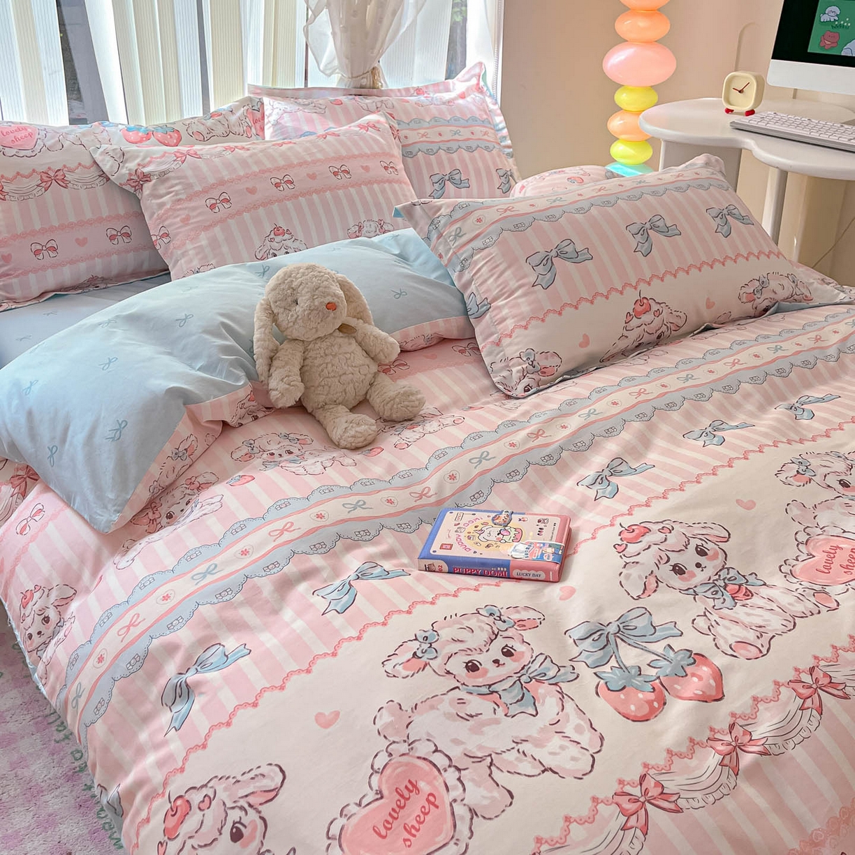 91家纺网 家纺一手货源 找家纺 涵宸家纺 2025新款亲肤舒适全棉印花四件套-68系列 总 A草莓小羊