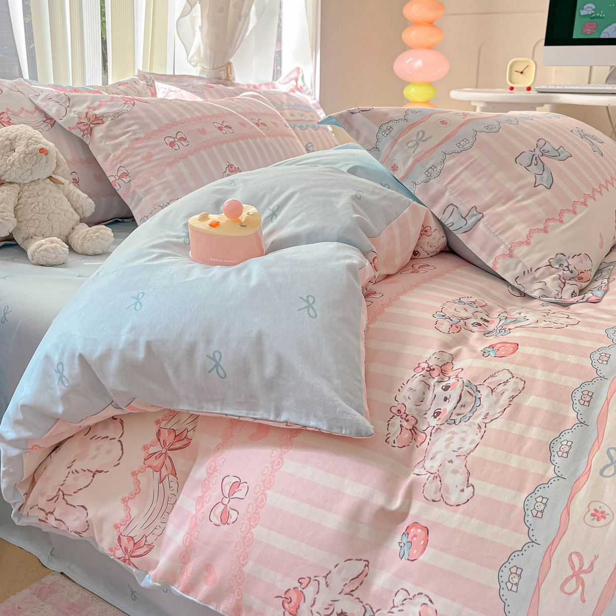 91家纺网 家纺一手货源 找家纺 涵宸家纺 2025新款亲肤舒适全棉印花四件套-68系列 总 A草莓小羊