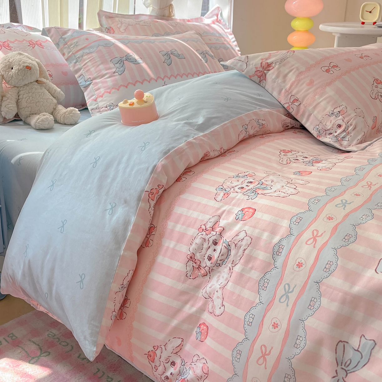 91家纺网 家纺一手货源 找家纺 涵宸家纺 2025新款亲肤舒适全棉印花四件套-68系列 总 A草莓小羊