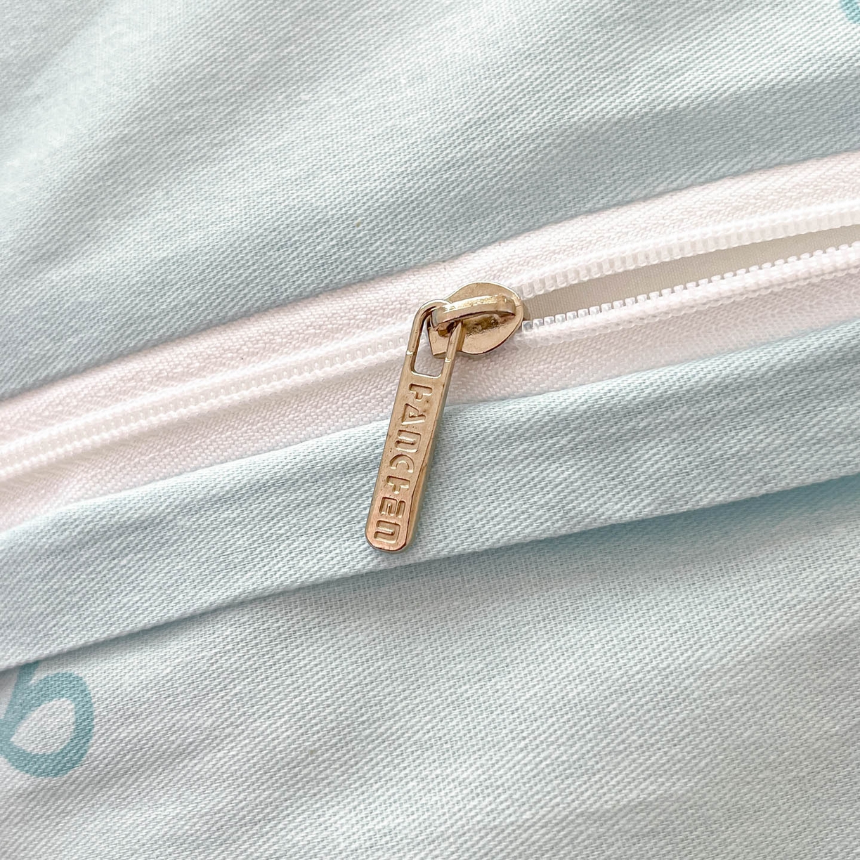 91家纺网 家纺一手货源 找家纺 涵宸家纺 2025新款亲肤舒适全棉印花四件套-68系列 总 A草莓小羊